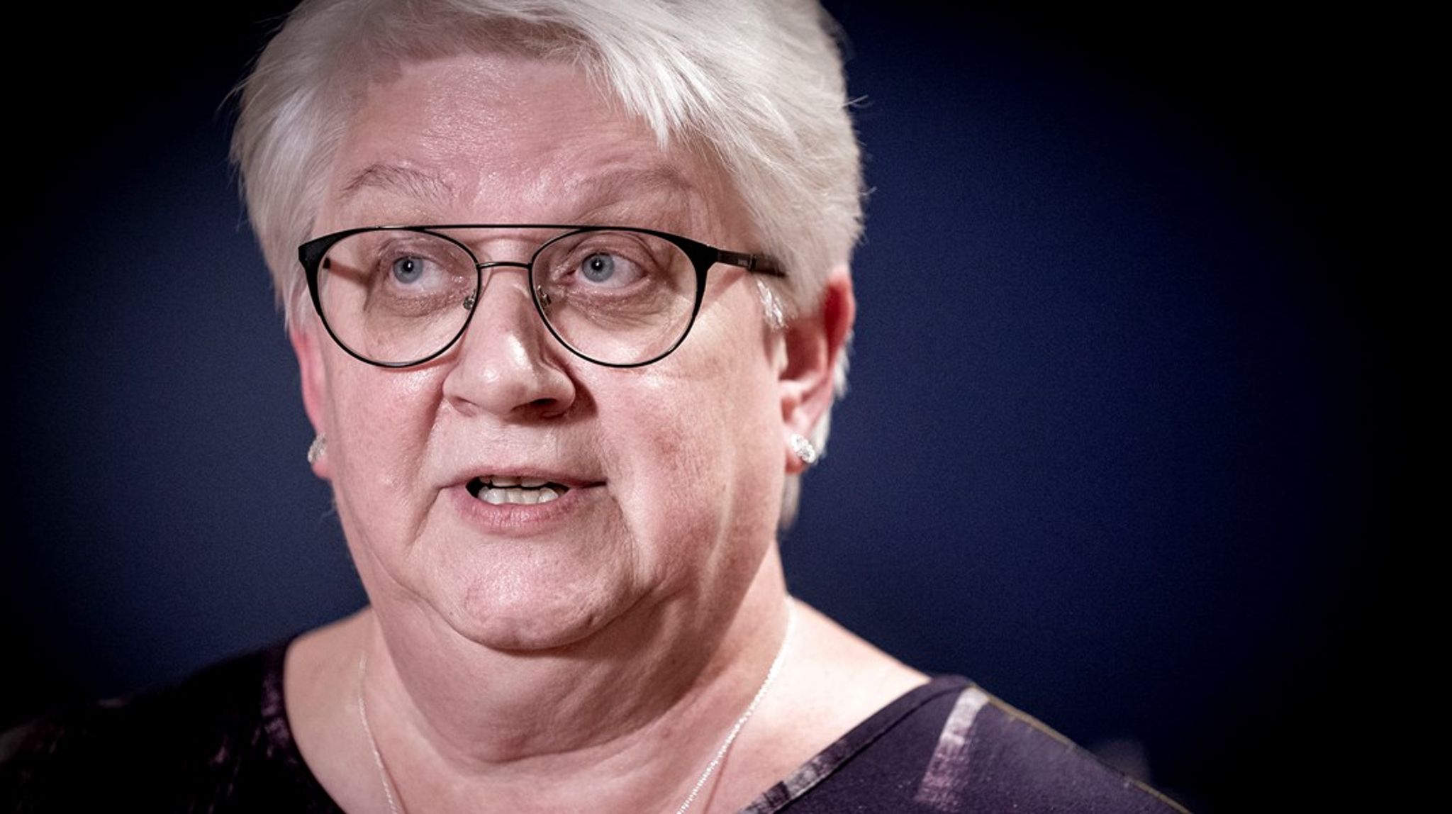 Staten omgår overenskomsterne med HK Stat ved at ansætte vikarer fra Moment, mener formand for HK Stat, Rita Bundgaard.