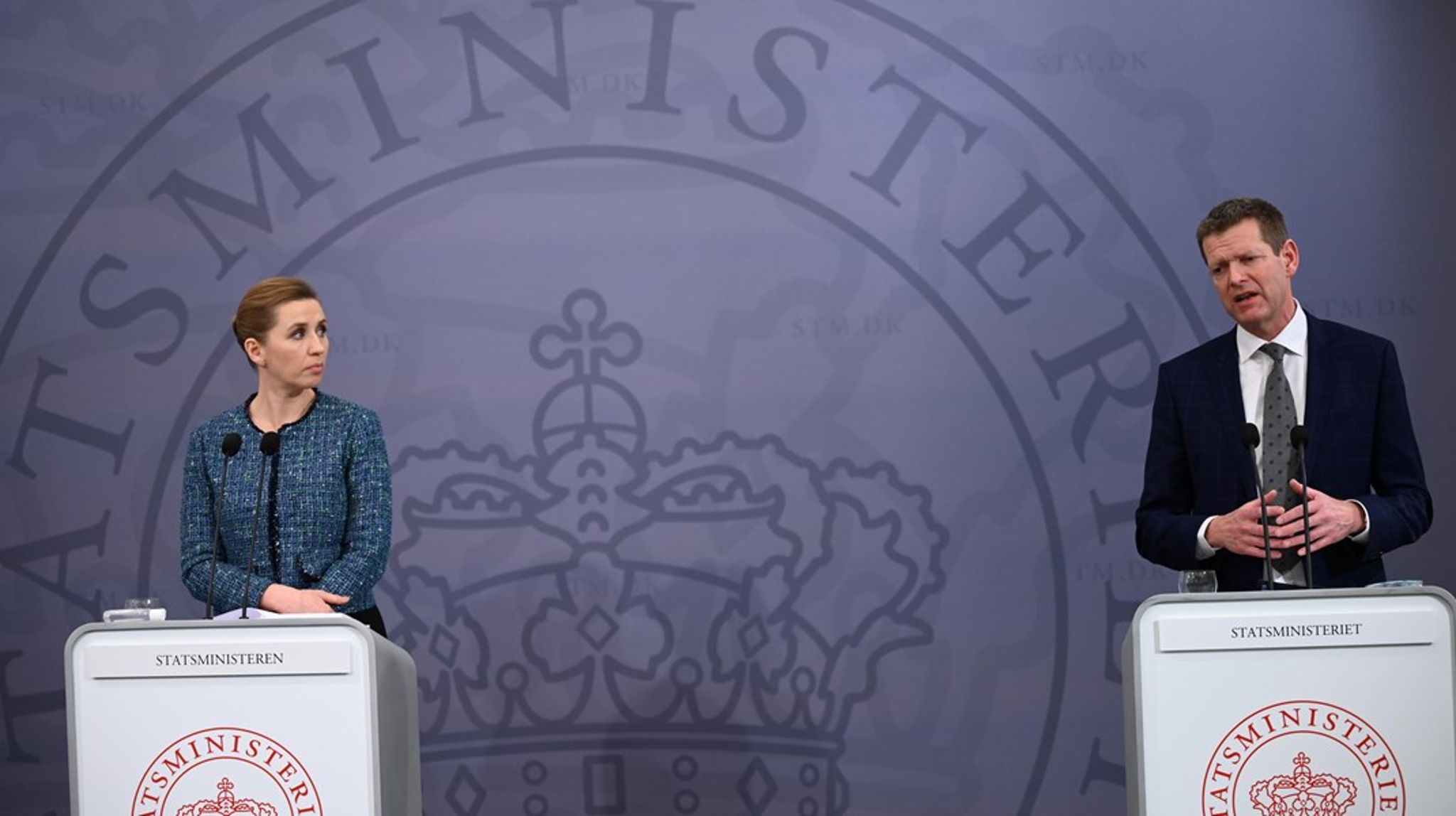 Vi har set en politisering og en ”af-djøffisering” af beslutningsprocesserne i sundhedsindsatsen, som vi ikke tidligere har oplevet, skriver PLO-direktør Jonatan Schloss.