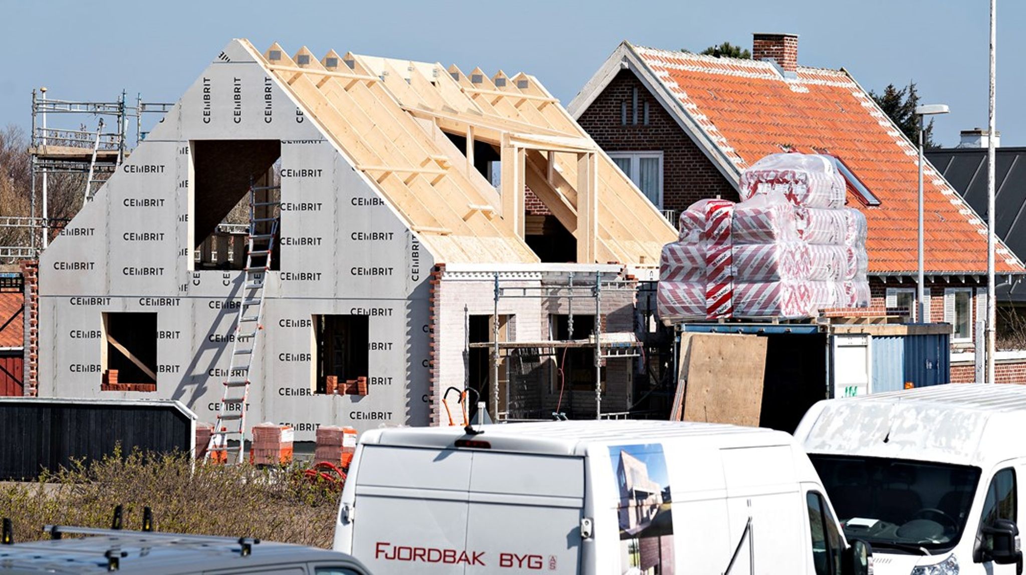 Den grønne omstilling af vores bygningsmasse er nødvendig for opnåelse af vores klimamålsætninger, skriver Christian Jarby. 