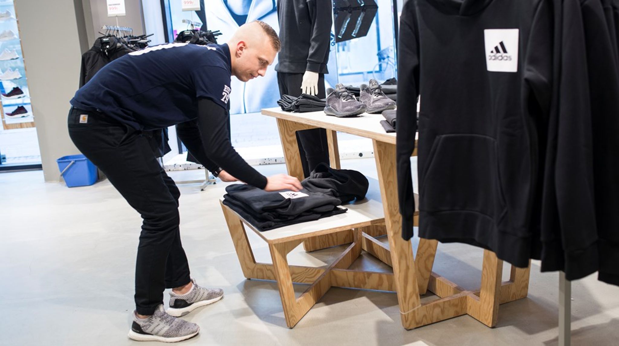 Elever har mistet flere måneder af deres læring under elevtiden, fordi de ikke har kunnet møde op på deres arbejdsplads. Derfor må politikerne må forlænge elevtiden for faglærte, skriver Michelle Pedersen, Oliver Asmund Bornemann og Stine Barnhøj.