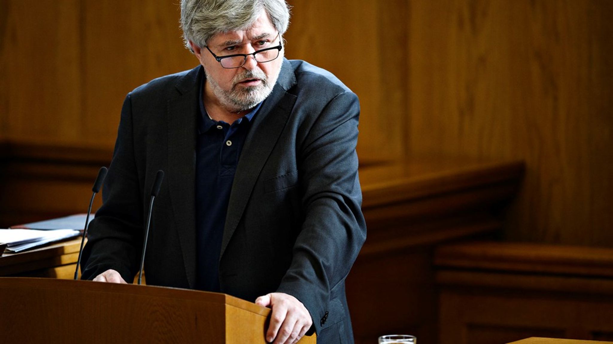 Ved de kommende&nbsp;medieforhandlinger vil Søren Søndergaard (EL) gerne&nbsp;diskutere,&nbsp;hvordan techgiganterne kan "tvinges til at betale skat af deres overskud til fællesskabet."