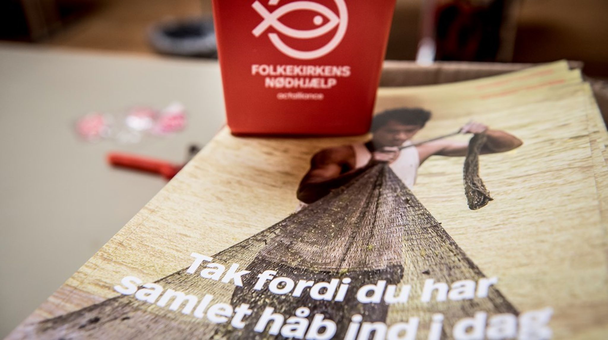 Civilsamfundet er&nbsp;mere end blot organisationers indsamling til gode formål. Det er politisk, men ikke partipolitisk,&nbsp;lyder det fra medieprofessor Anker Brink Lund.