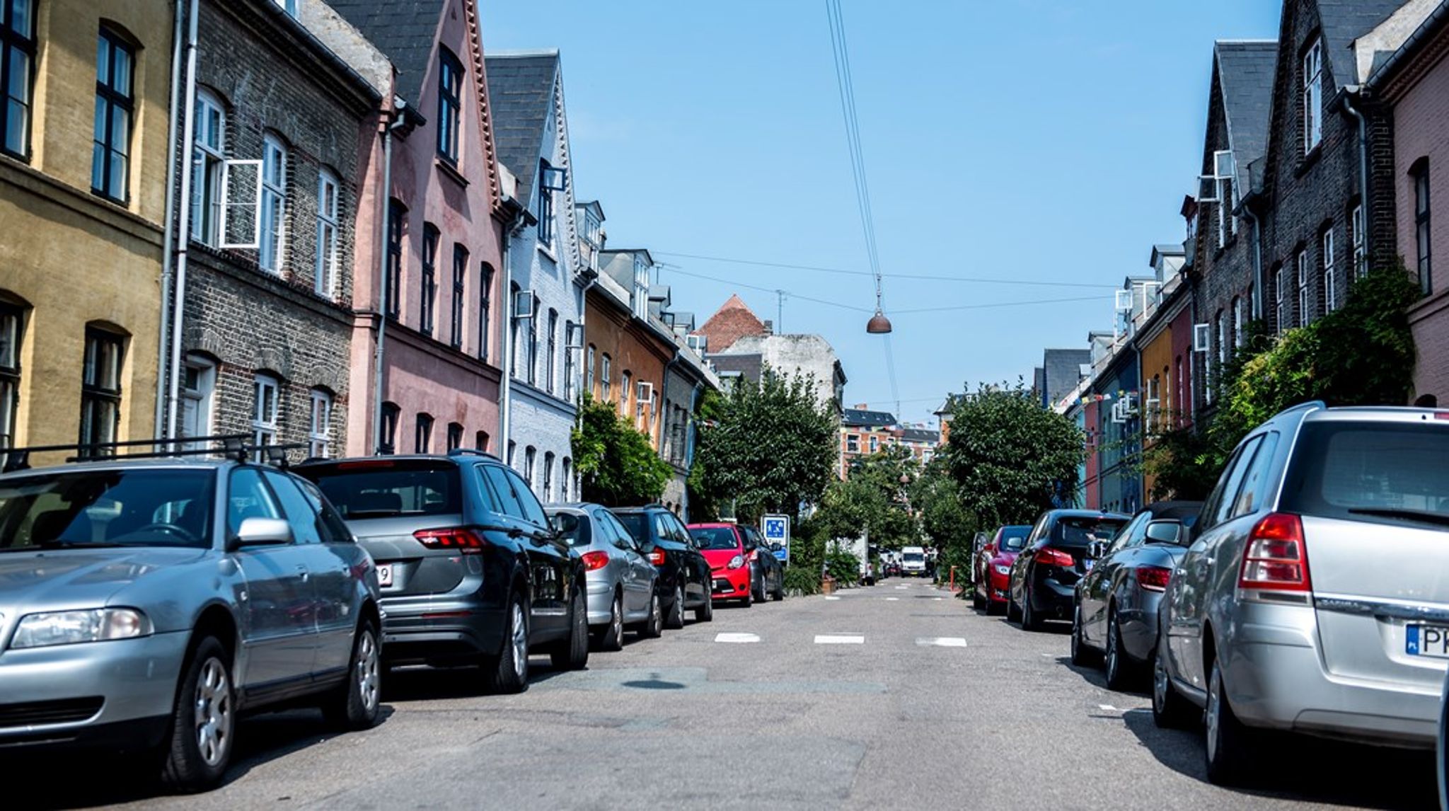 I regeringens infrastrukturudspil er der afsat 100 millioner kroner
til fremme af delebiler ud af udspillets 105 milliarder kroner. Men det bør som
minimum at forhøjes til 200-300 millioner kroner, skriver Bjarke Fonnesbech.