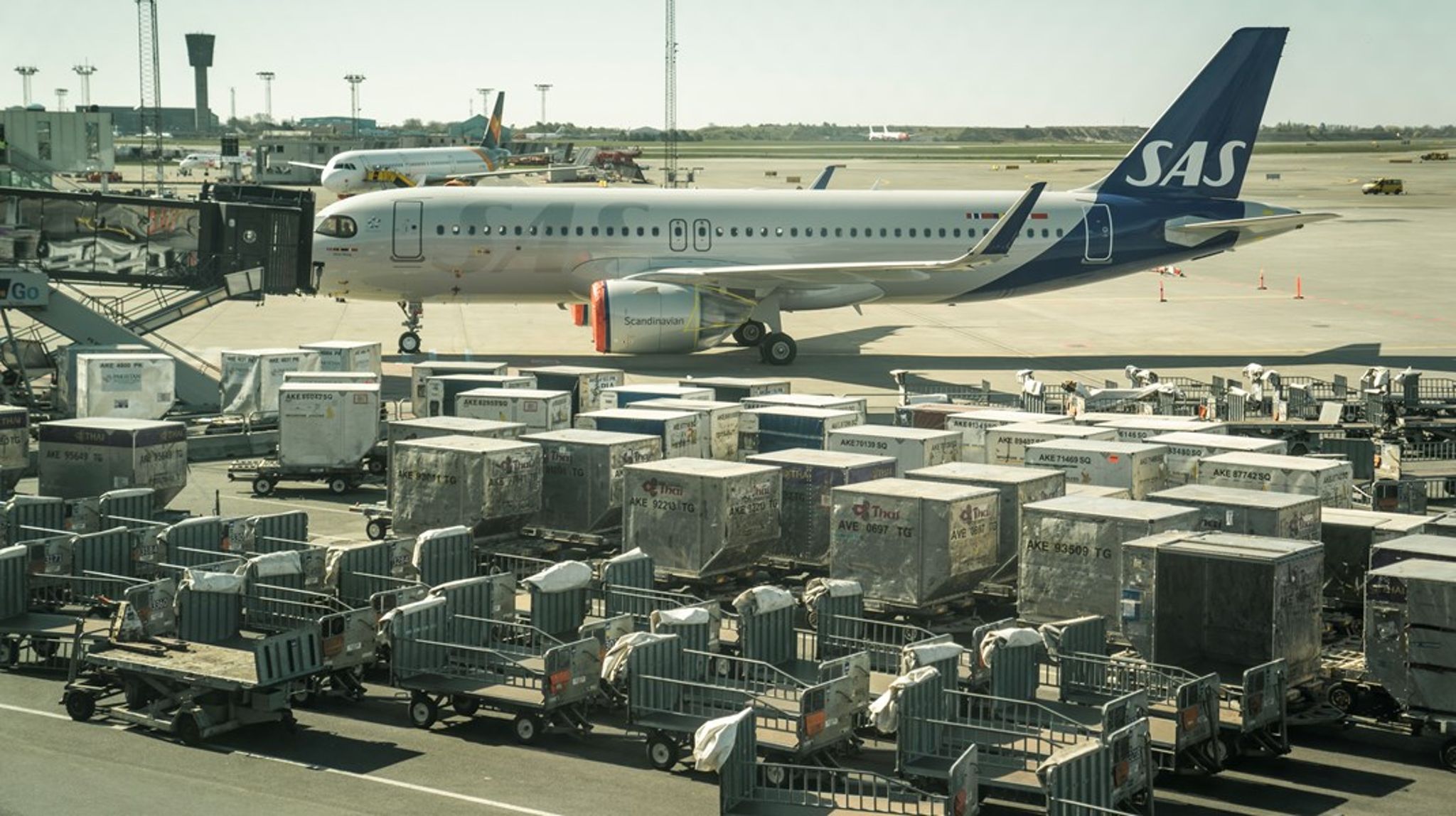 Hvis vi i Danmark udvikler nye værdikæder inden for produktion af brændstof og måder at flyve på, som påvirker miljøet mindre, vil metoderne kunne eksporteres til større udledere som eksempel Kina, skriver&nbsp;Thomas
Thessen.