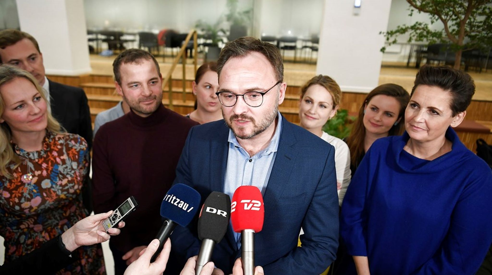 Partierne bag klimaloven ville ikke bruge CO2-kvoteannulleringer før "den aller yderste dag". Siden er Danmark begyndt at annullere kvoter i stor stil, men Energistyrelsen mangler at vise, hvordan de skal opgøres i klimaregnskabet, mener Klimarådet. 