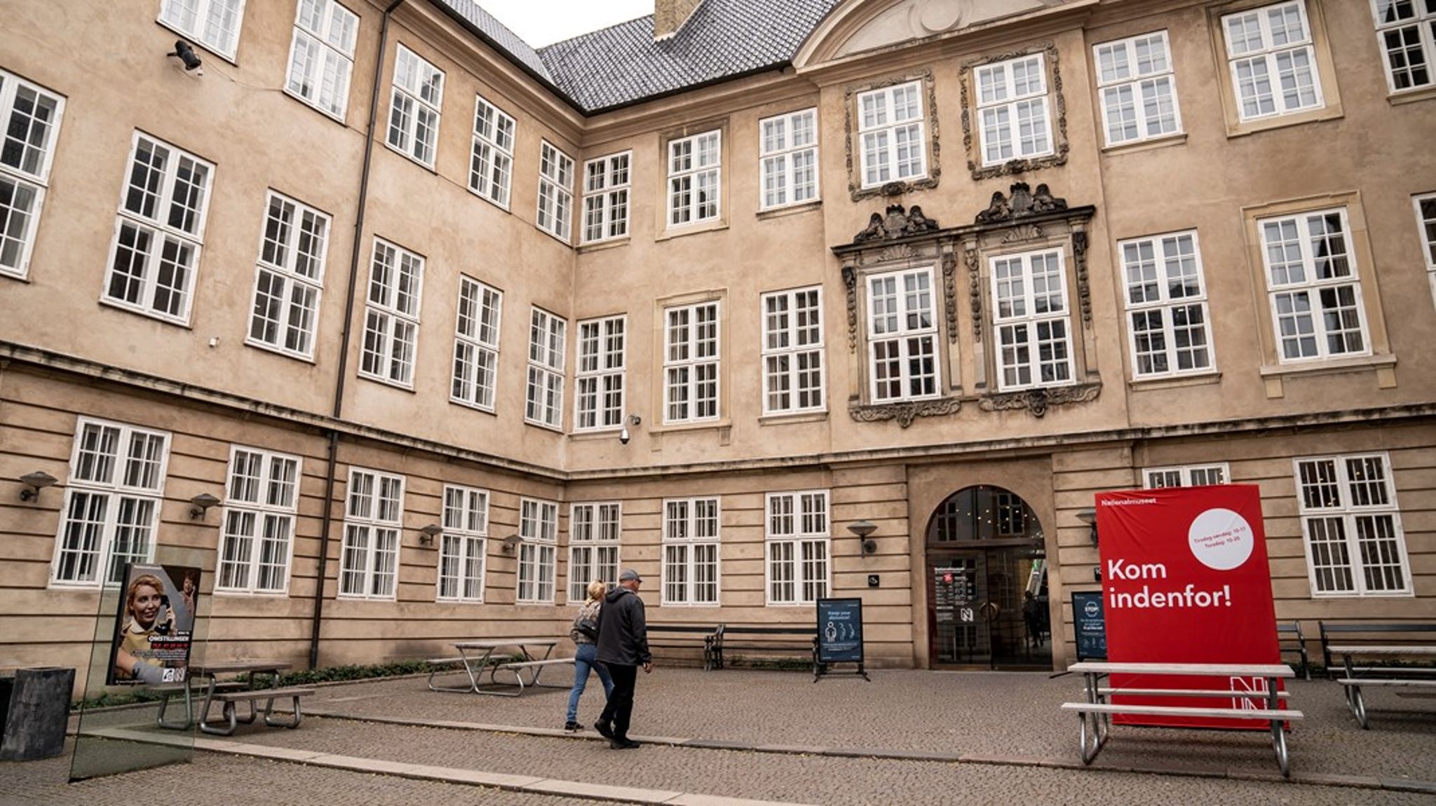 "Det bør vække politisk opmærksomhed, og vi opfordrer til at genåbne samtalen om, hvordan museerne kan understøttes gennem resten af et turbulent år," udtaler Niels M. Jensen om besøgstallene for landets museer over sommeren. På billedet er det Nationalmuseet.