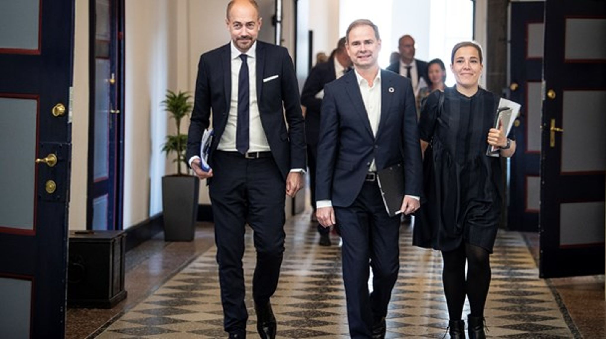 Smilene var store, da regeringen i 2019 erklærede sig villig til at samle&nbsp;ansvaret for mennesker med psykisk sygdom og misbrug. Det har imidlertid vist sig svært at nå&nbsp;frem til den rette model.