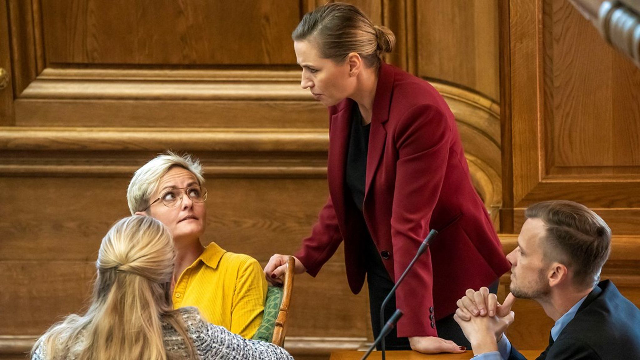 Der er behov for politiske initiativer, som dels sikrer budgetsikkerhed i en højkonjunktur, og dels sikrer øget efteruddannelse af voksne til gavn for den enkelte og samfundet, skriver Pernille Brøndum, Hanne Pontoppidan og Tomas Kepler.<br>