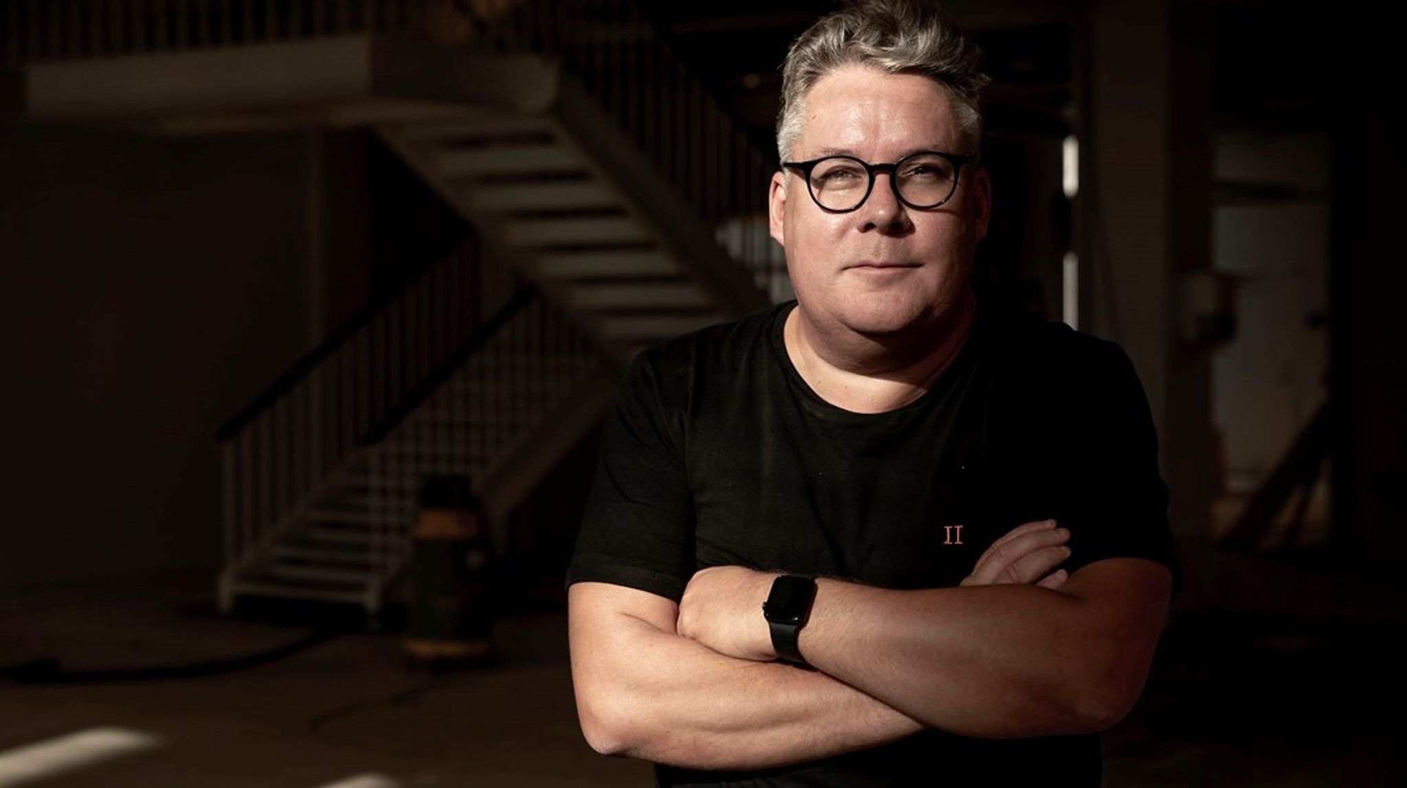 Radio- og tv-nævnet har i en ny afgørelse rettet skarp kritik mod Radio Loud for ikke at leve op til deres sendetilladelse. Programchef Simon Andersen vil rette ind.<br>