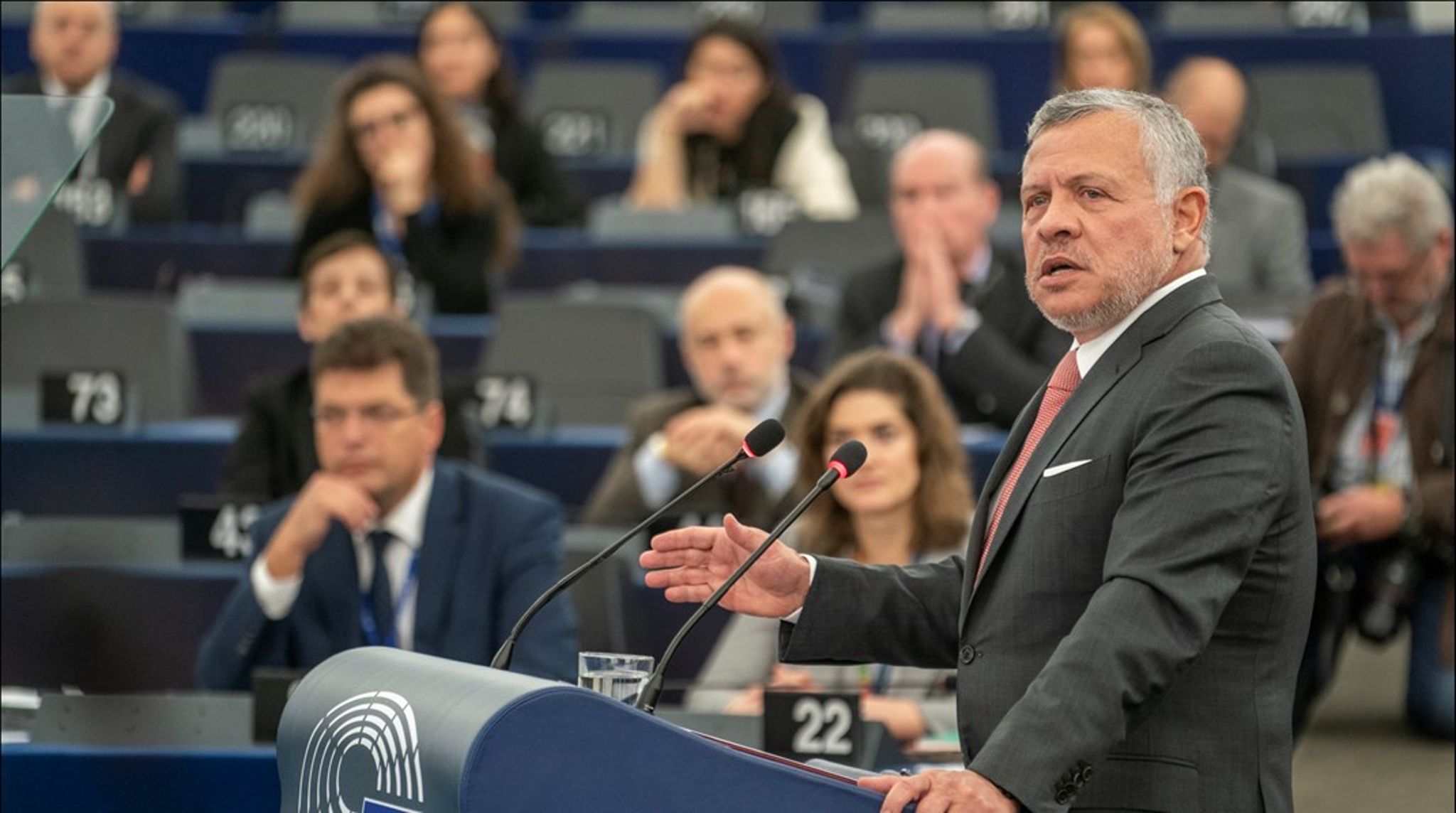 <div>Kong Abdullah II af Jordan er et af de navngivne statsoverhoveder i Pandora Papers. Ifølge afsløringerne ejer han et hemmeligt ejendomsimperium med en værdi på mere end 600 millioner kroner. På dette billede fra 2020 taler han til Europa-Parlamentet. <br></div>