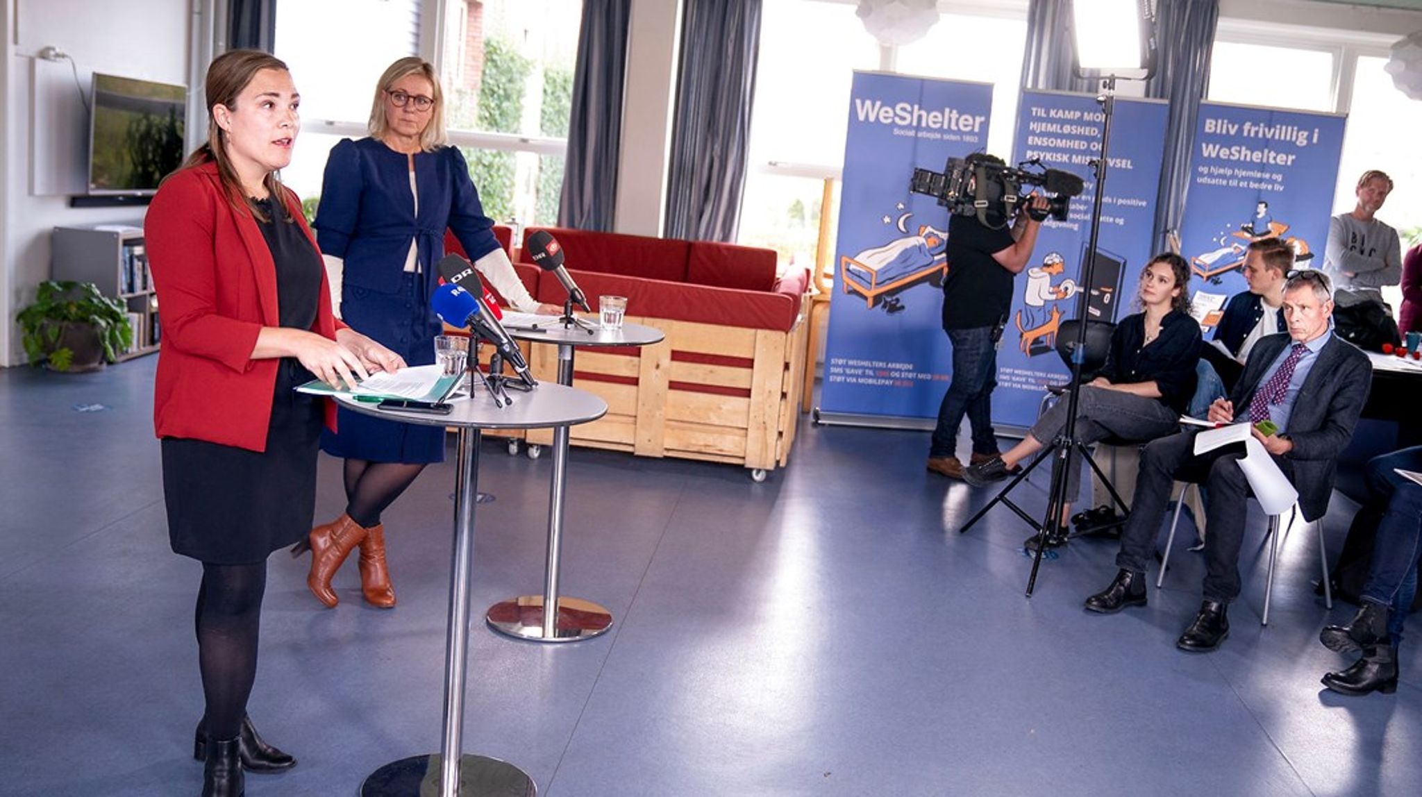 <span>Regeringens hjemløseudspil blev præsenteret af social- og ældreminister Astrid Krag (S) på herberget Kollegiet i Valby. Præcis én måned senere landede regeringen en samlet boligaftale, hvor et af målene er at afskaffe langvarig hjemløshed - blandt andet ved hjælp af 4050 billige boliger.<br></span>