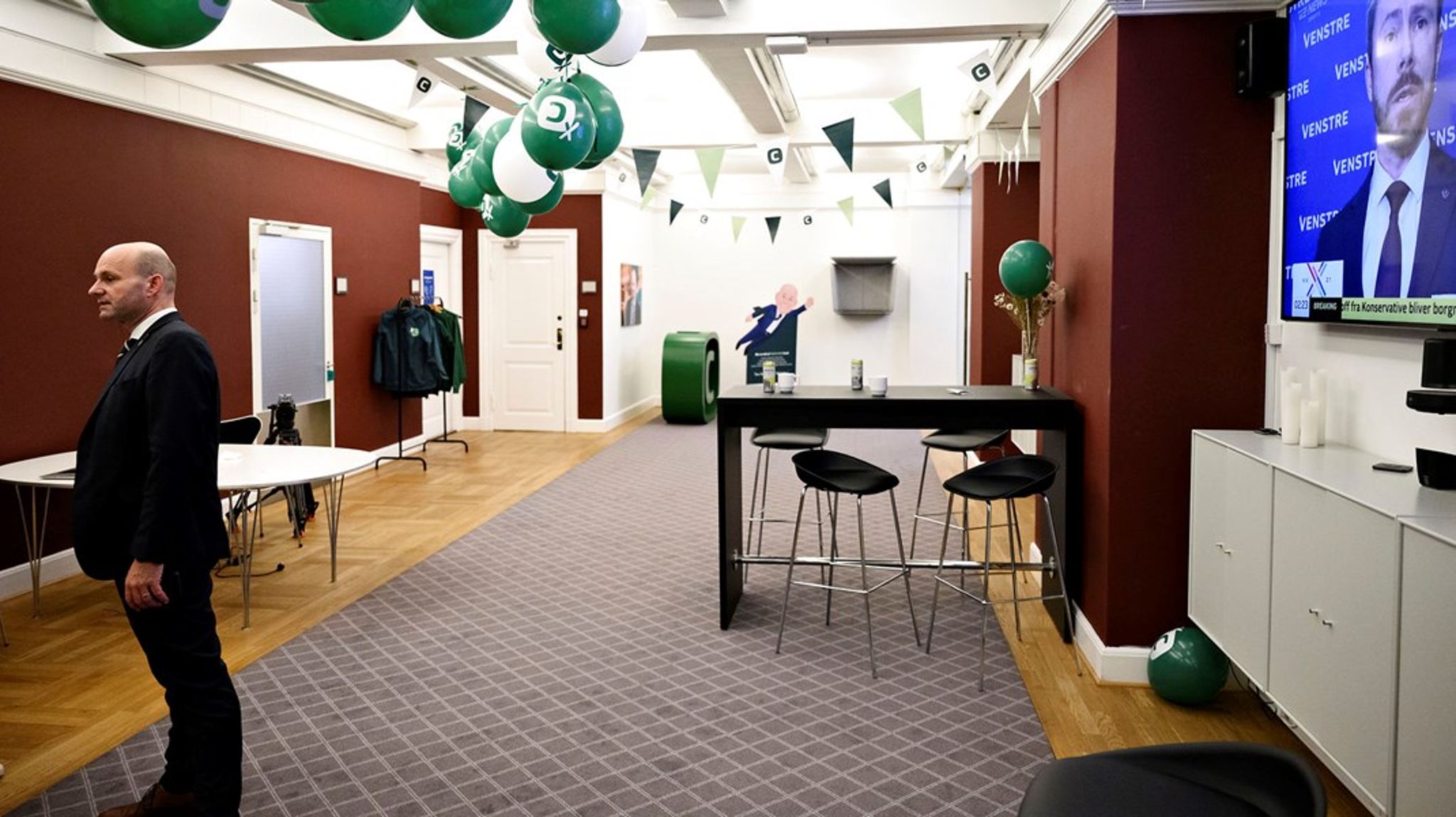 Mens Venstre fortsat er det største borgerlige parti i de fleste kommuner i landet, så er Konservative mere populære i hovedstadsområdet. Her udfordrer Søren Pape Poulsens lokale partfæller nu Socialdemokratiet på rolle som det allerstørstes parti.