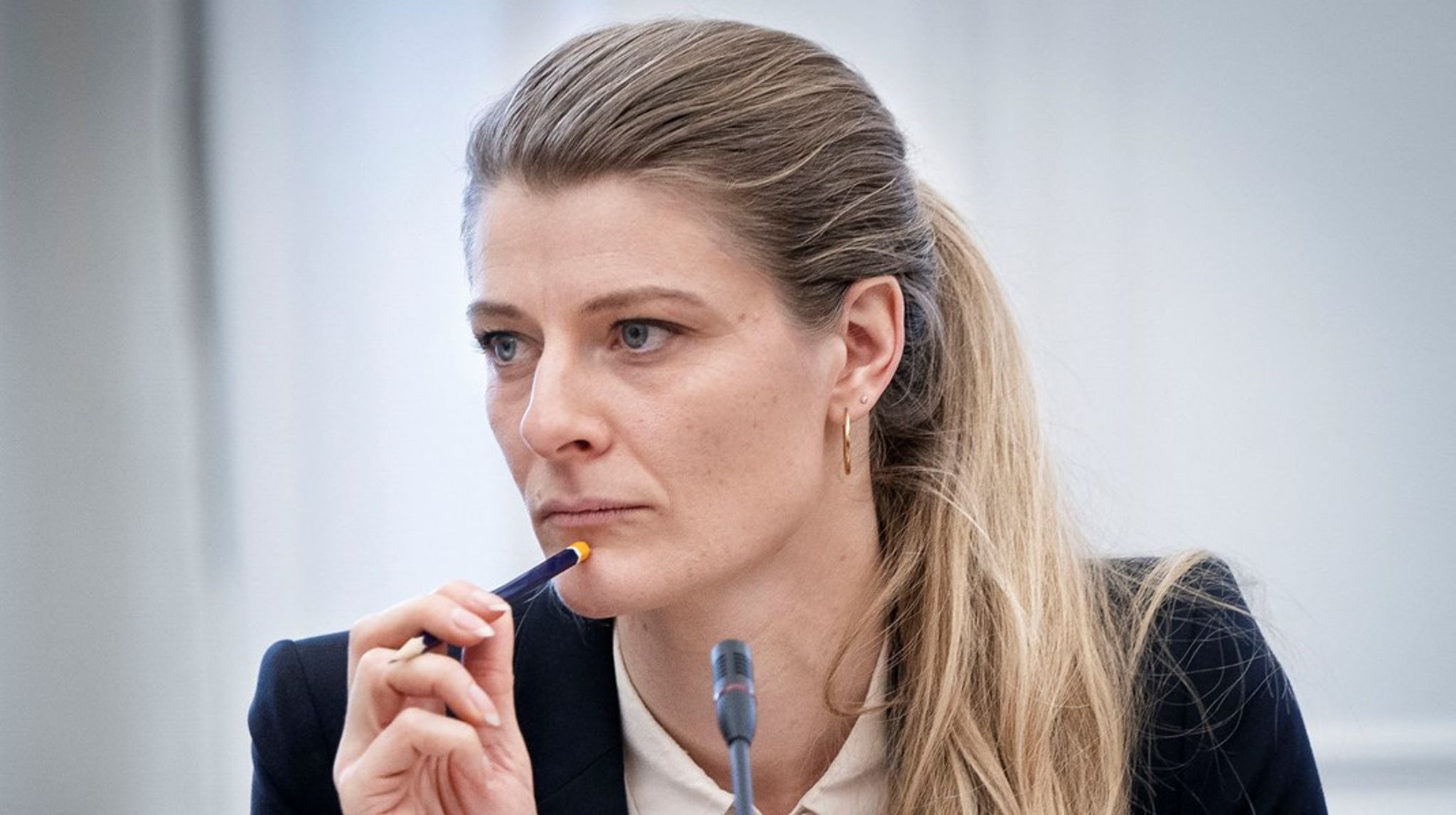 Ministeren har også opfordret andre kulturinstitutioner til at gøre det samme - herunder Musikhuset Aarhus, der ellers skulle have haft besøg af den russiske National Ballet.