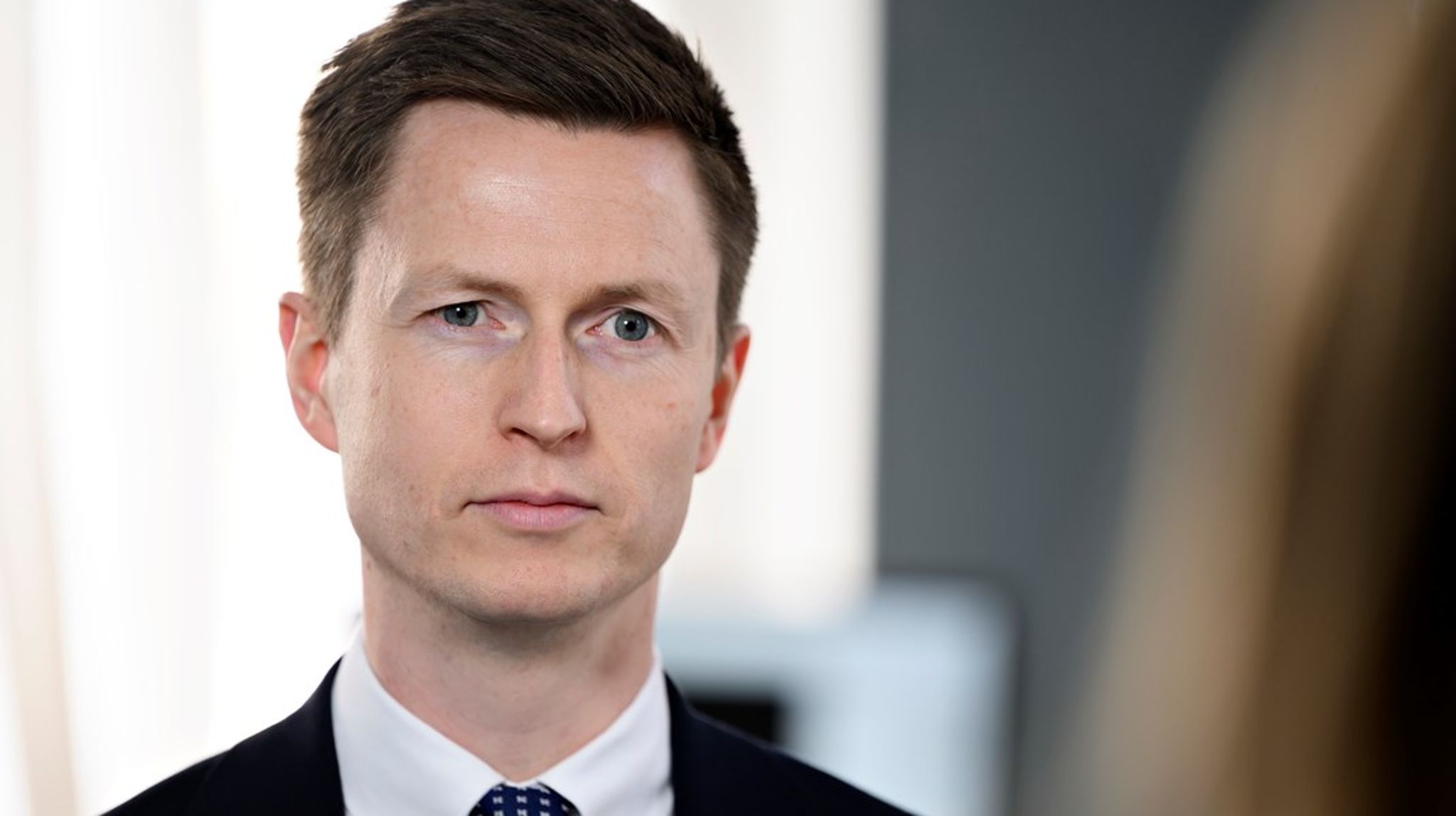 "Er der ikke den fornødne dokumentation for, at en uddannelse har en karakter, som vi ikke kan stå inde for i Danmark, må vi hive i bremsen. Det har Uddannelses- og Forskningsstyrelsen gjort her," siger Jesper Petersen efter Uddannelses- og Forskningsstyrelsens nye afgørelse.<br>