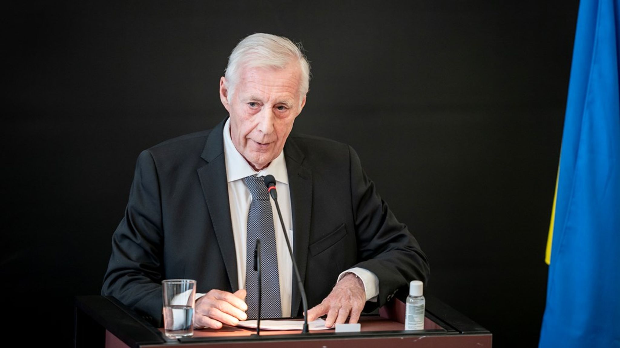 "Jeg har en usentimental holdning til at stoppe," siger Henrik Dam Kristensen (S) om sin afsked.