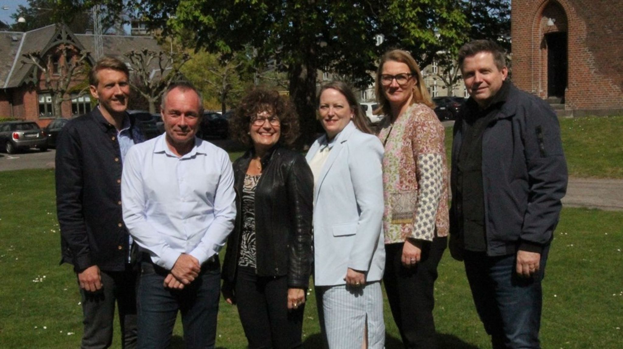 Ann Leistiko (anden fra venstre) fortsætter som formand for Isobro.