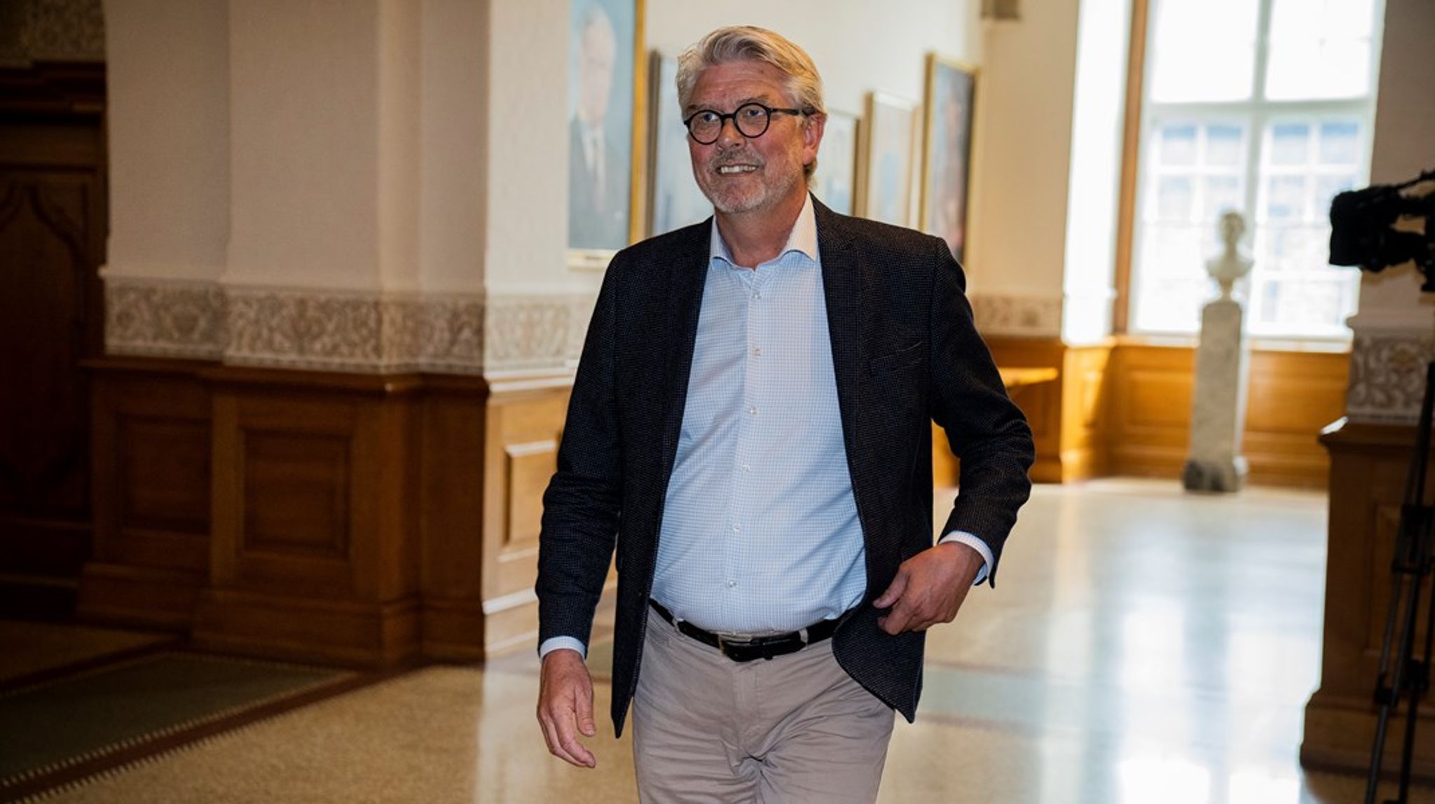 Rigsfælleskabet bør skrive en Arktis-strategi. Desværre er det ikke lykkedes endnu, skriver Karsten Hønge.