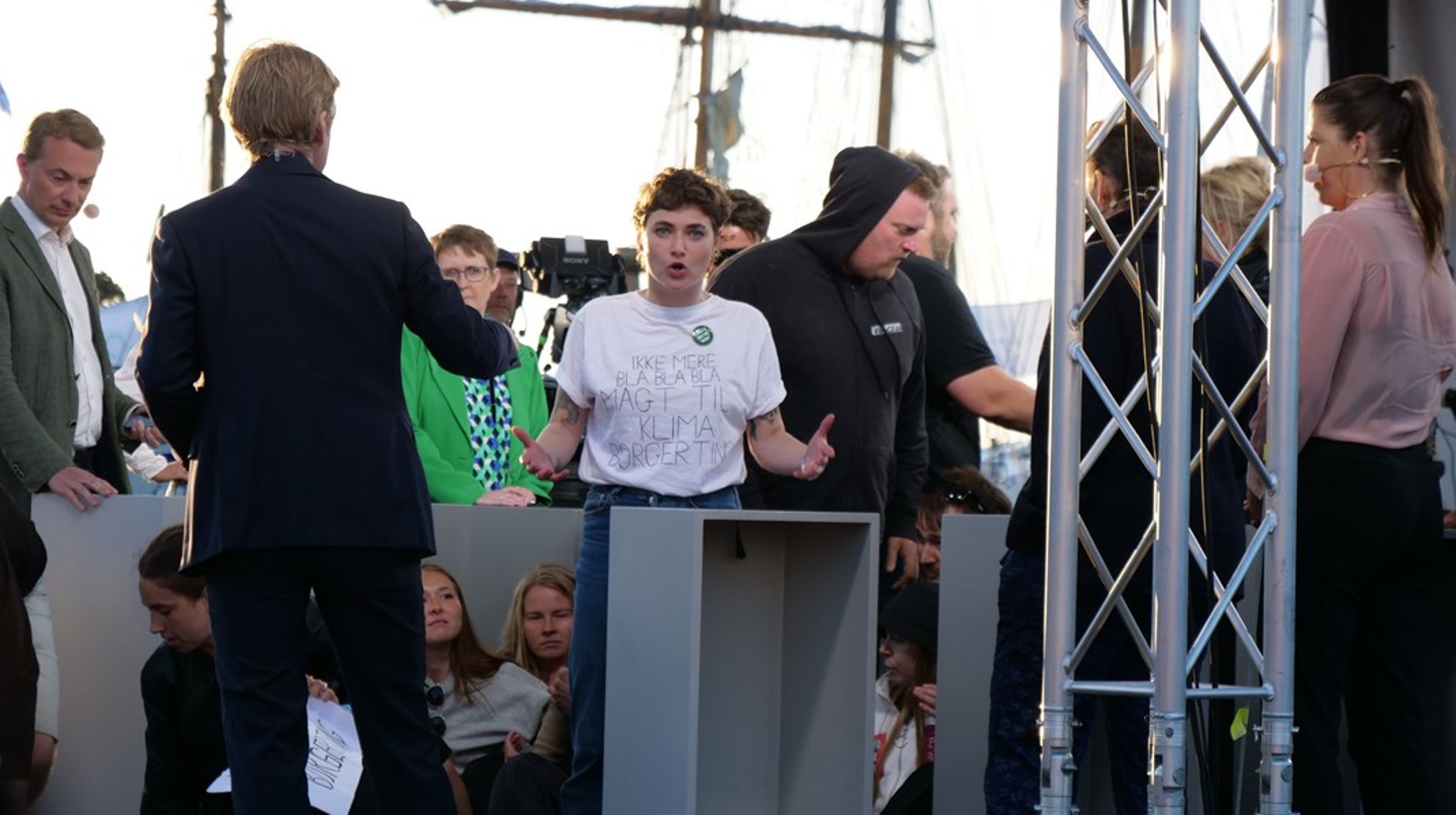 "Vi kræver, at folket får magten gennem Klimaborgertinget," siger&nbsp;Agnete Vienberg Hansen, der er aktivist i Extinction Rebellion.