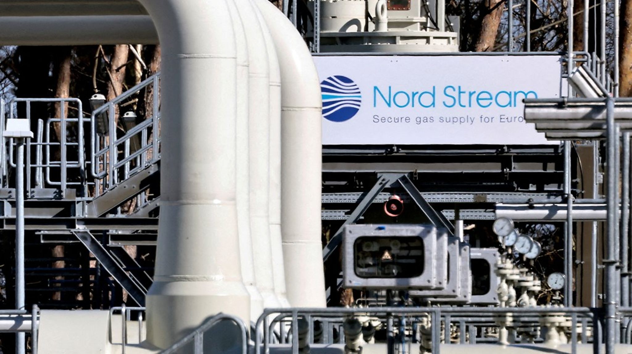 Vedligeholdelse af gasrørledningen Nord Stream 1, som løber fra Rusland til Tyskland, har skabt uro omkring, hvorvidt gasselskabet Gazprom atter åbner for gassen til de europæiske forbrugere.