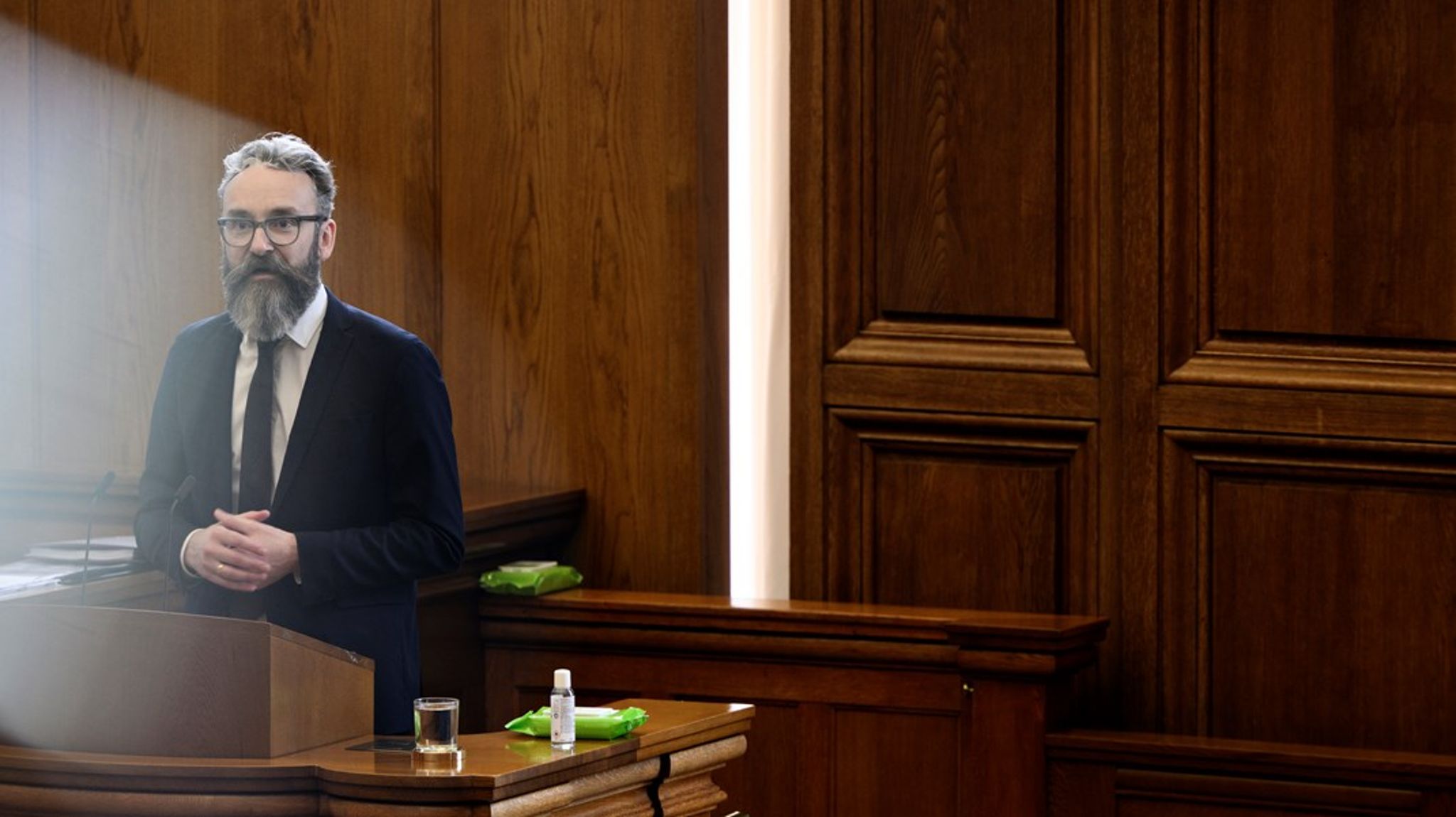 Den private sektor vil kunne varetage de boligsociale opgaver langt bedre end almensektoren, mener tidligere boligminister Ole Birk Olesen (LA).
