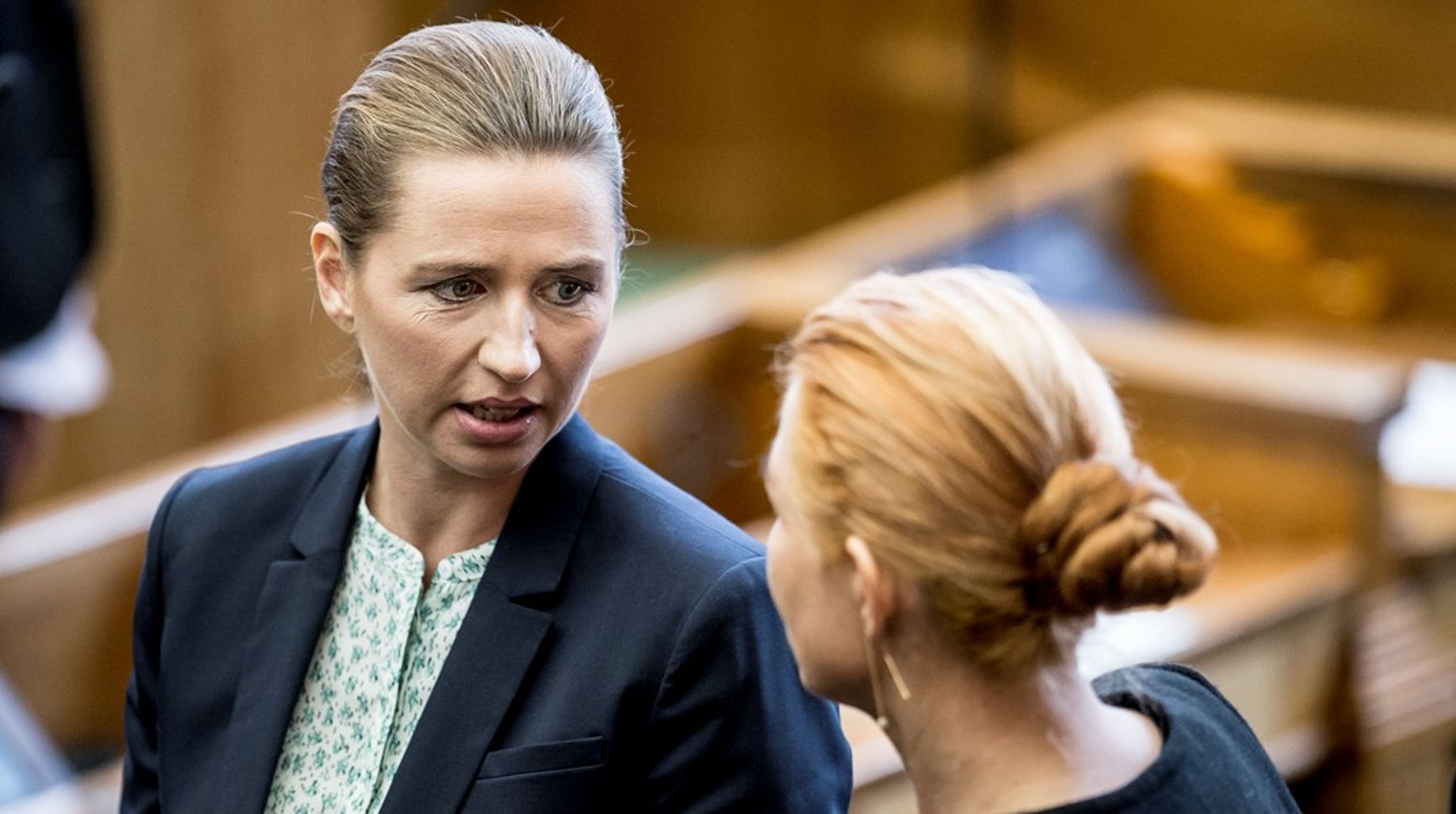 Statsminister Mette Frederiksen og Inger Støjberg er hver på sin måde dronninger af Facebook, og afgørelsen på regeringsmagten kommer ikke mindst til at blive udkæmpet mellem de to. I den analoge del af virkeligheden såvel som på Facebook.&nbsp;