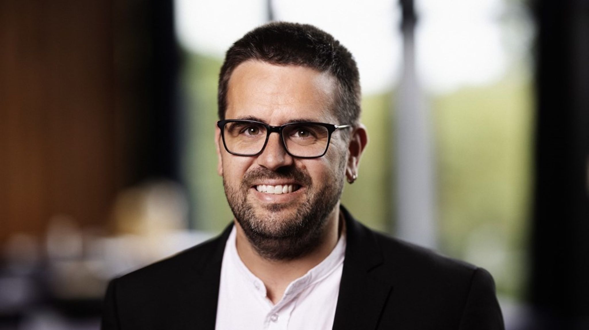 Michele Tansella-prisen uddeles hver andet år til en ung forsker under 40 år.