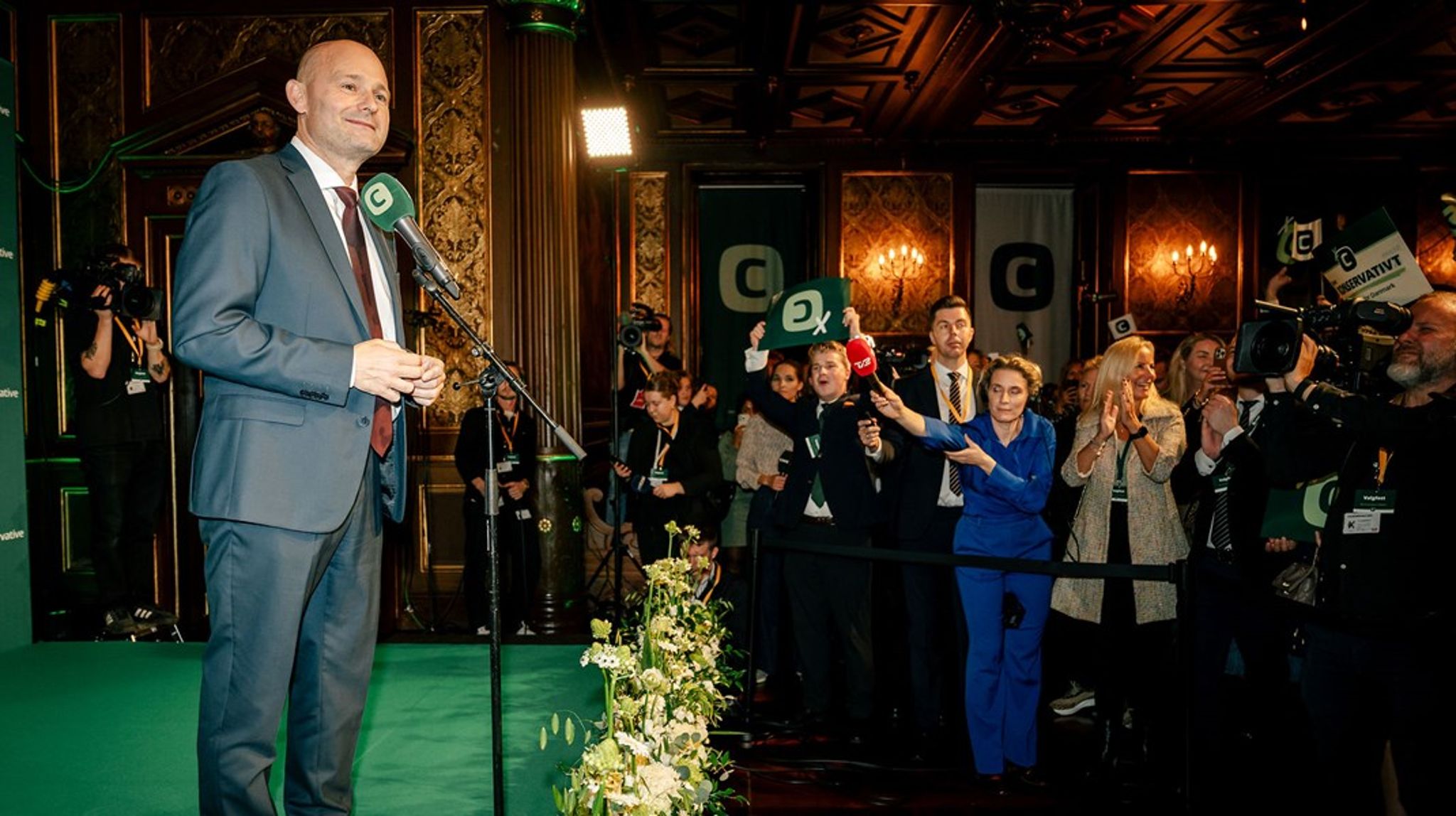Efter Konservatives vælgerlussing til folketingsvalget rettes der nu skarp kritik af Søren Pape og hans toprådgivere internt i partiet.