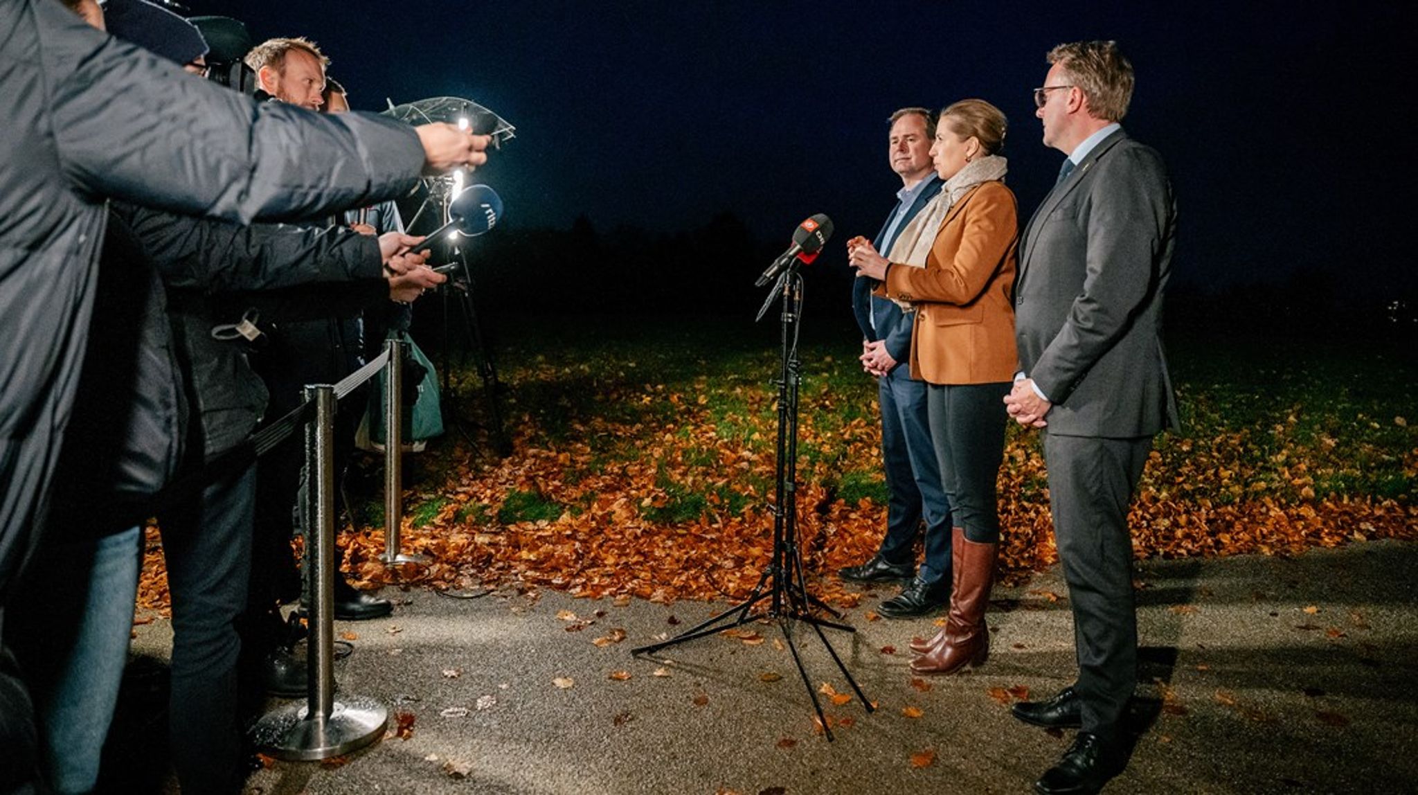 Forhandlingerne om en ny regering begyndte 4. november. Og en uge inde i forhandlinger lyder det fra flere partier, at der kommer til at gå lang tid, før der kommer hvid røg op af skorstenen.&nbsp;