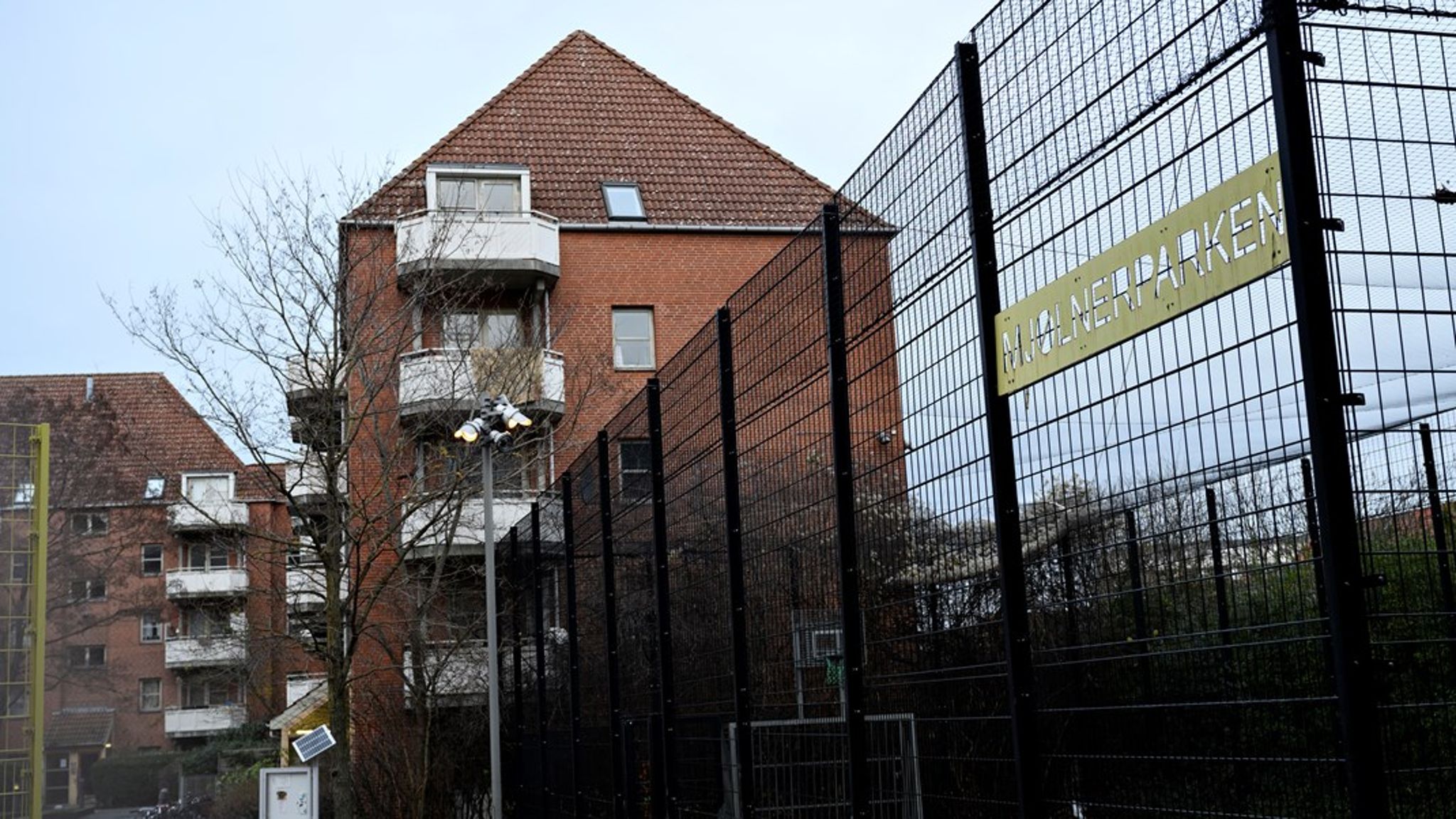 Det kan få afgørende betydning for den danske parallelsamfundslovgivning, hvis beboerne fra Mjølnerparken vinder sagen mod ministeriet. 