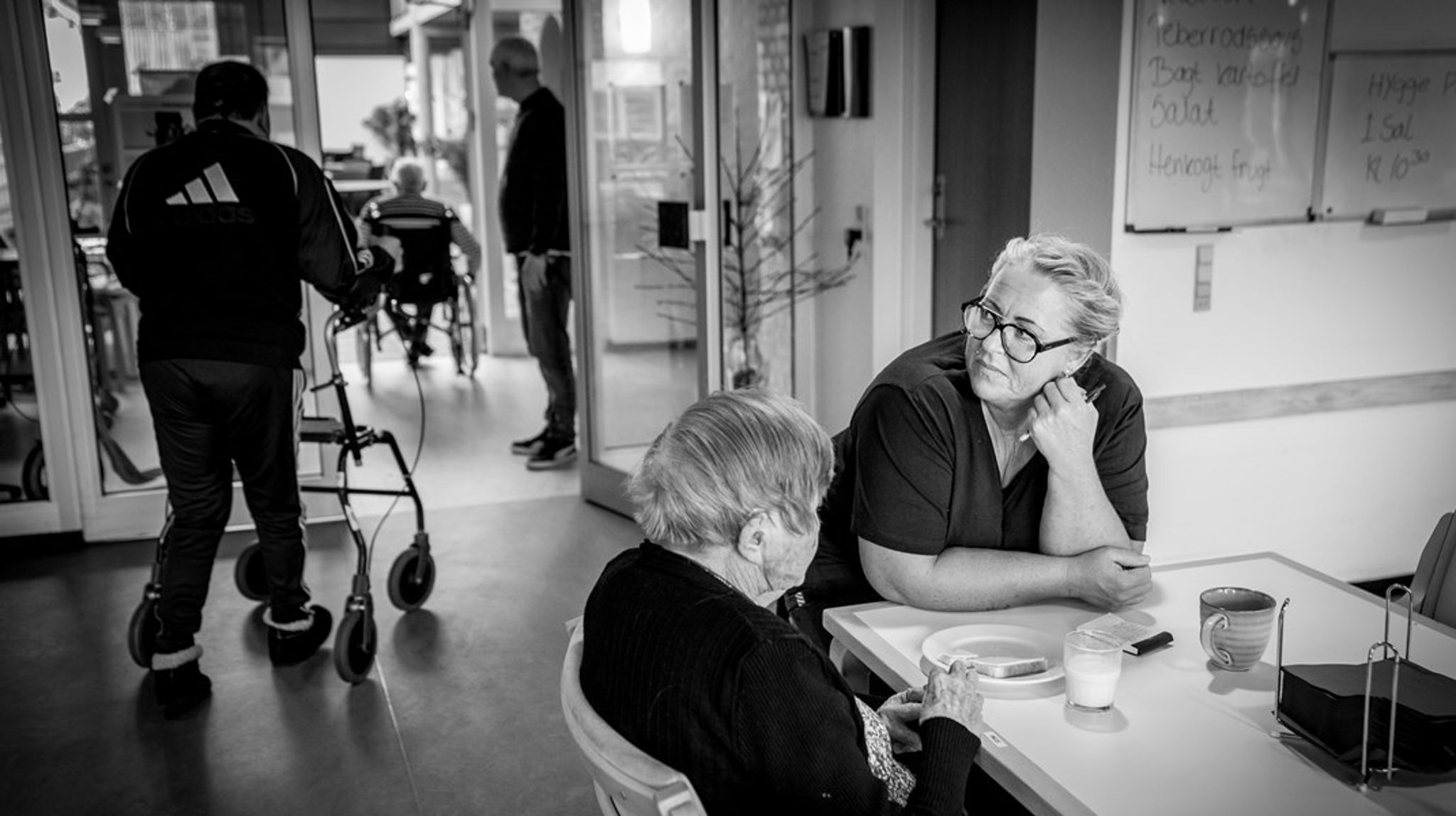 Giver man kommunale plejehjem egne bestyrelser, vil det sætte ledelsen i et krydspres, hvis de ikke frakobles den kommunale struktur, skriver Jon Krog.&nbsp;