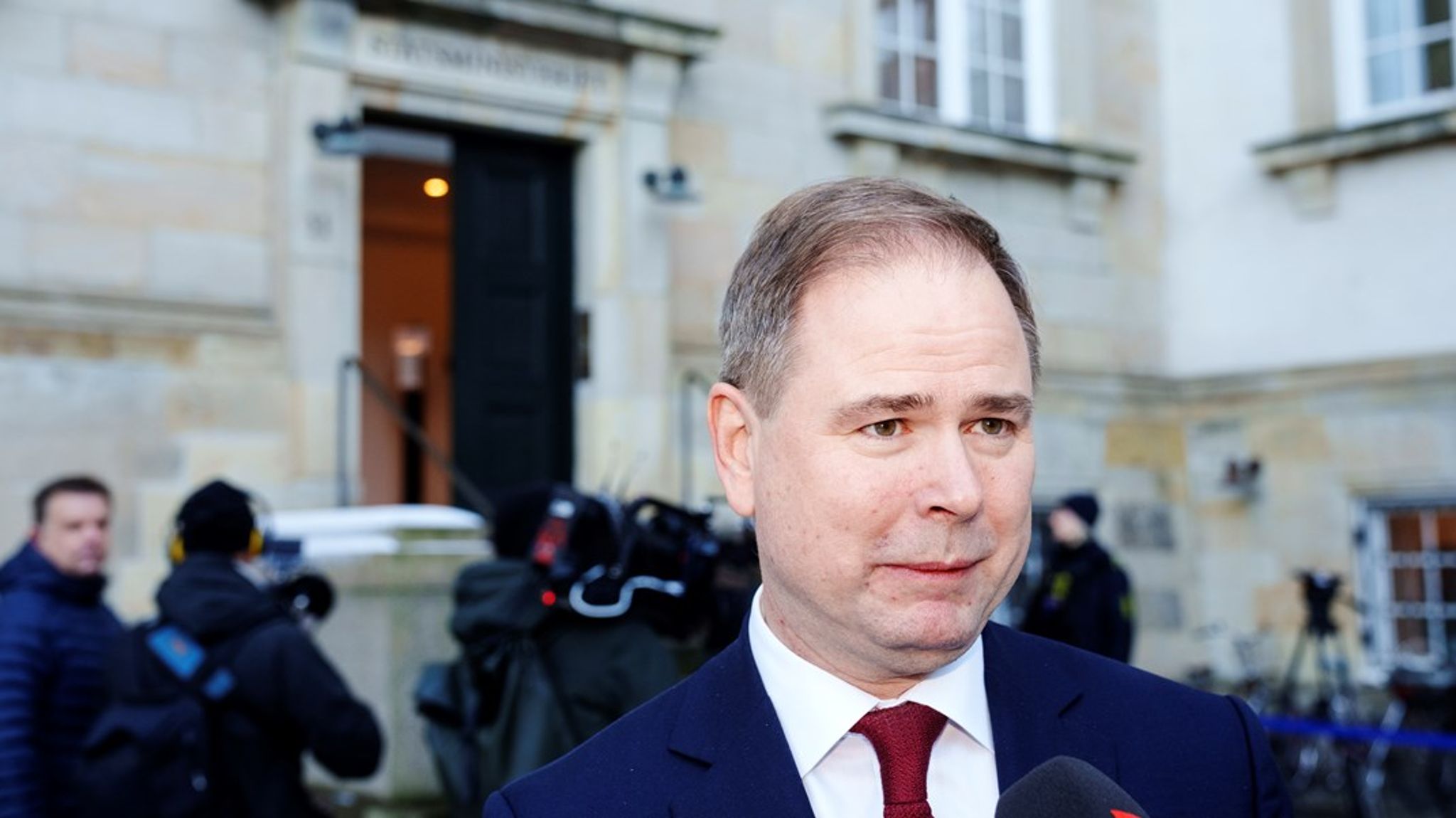 Nicolai Wammen (S) er fortsat som finansminister og vil derfor også fremover være afsender på regeringens rapporter og strategier om FN's verdensmål. Spørgsmålet er, hvornår vi hører mere om det. 