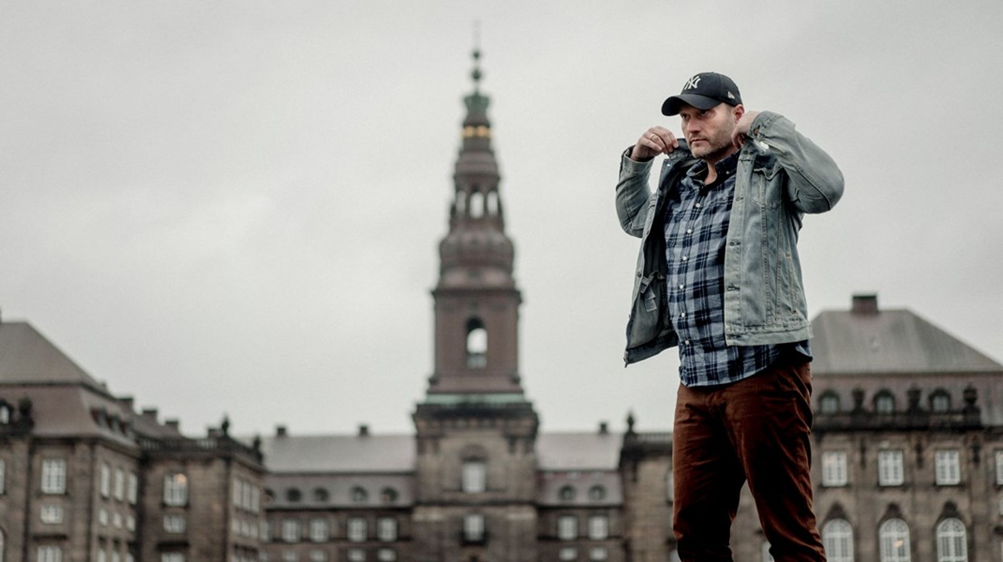 Lars Boje Mathiesen har været&nbsp;folkeskolelærer og blev i&nbsp;2019 valgt til Folketinget for Nye Borgerlige.