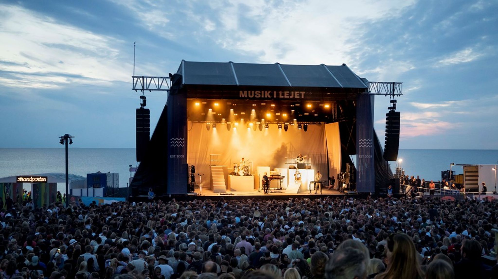 Efter afskedigelsen som nyhedschef hos Dansk Folkeparti skal Jesper Gisli fremover være pressechef for festivalen Musik i Lejet. 