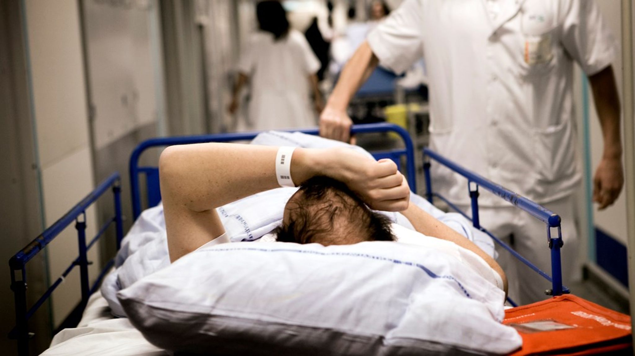 Systemet er ikke gearet til at håndtere patienter, der både er ramt af psykiske lidelser, misbrug og somatiske lidelser, fordi personalet ikke får den nødvendige kompetenceudvikling, skriver fem sygeplejersker.<br>