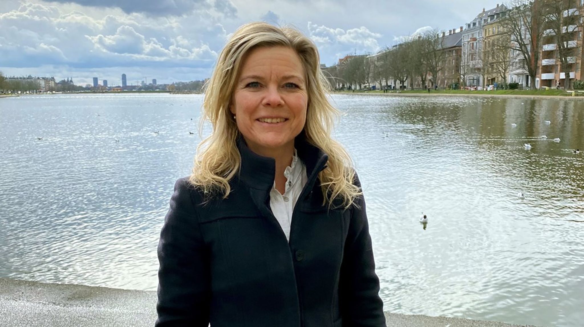 Mette Falkenberg Rasmussen indtræder 1. maj som politisk direktør i HORESTA. Hun kommer senest fra en stilling som særlig rådgiver for miljøminister Lea Wermelin (S) under den daværende S-regering. 