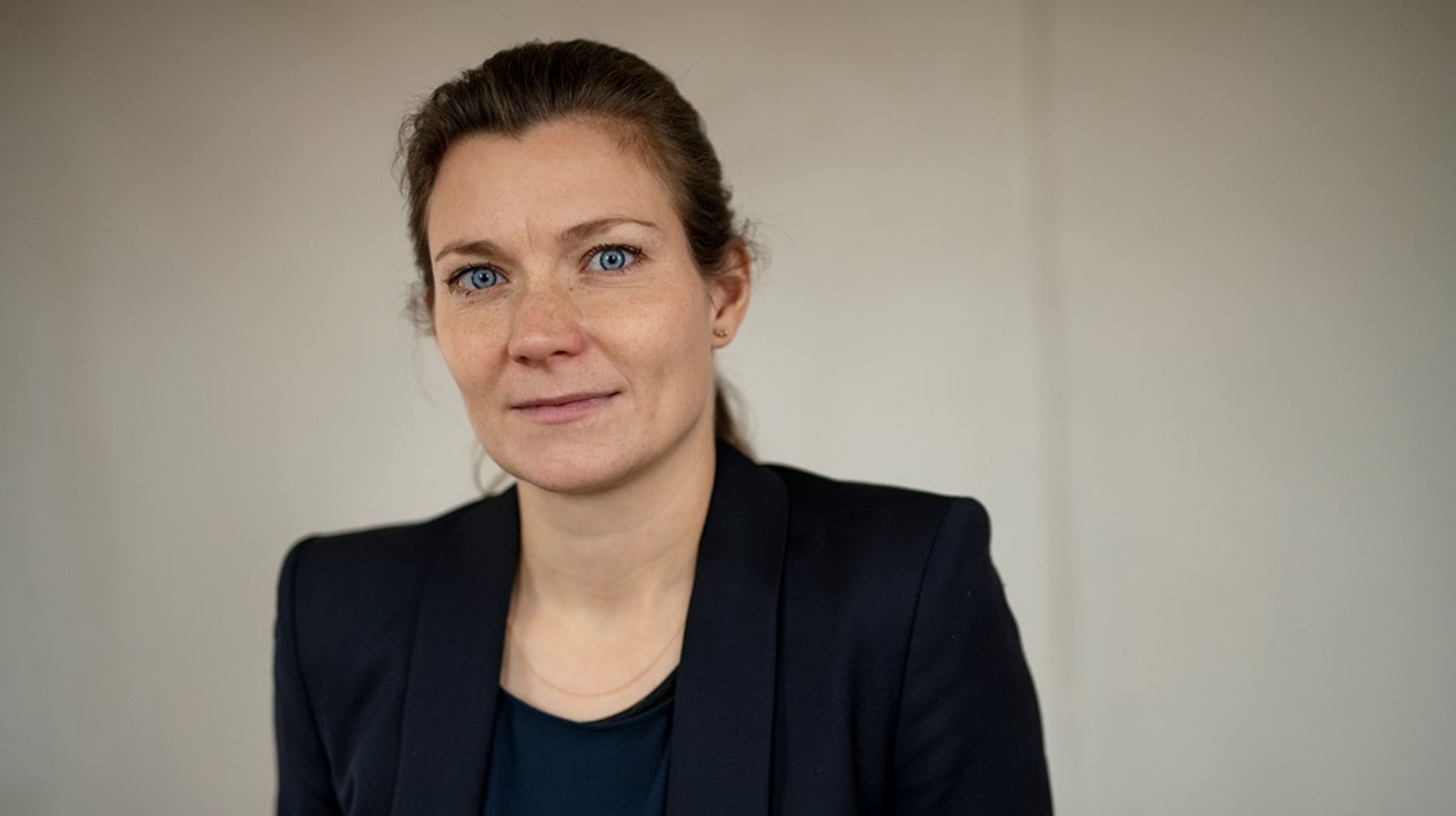 "Når eleverne starter i udskolingen, så handler det hele om, hvad de skal kunne til eksamen, og hvad de skal bruge for at komme videre. Den udvikling skal vi væk fra," siger Lotte Rod (R).