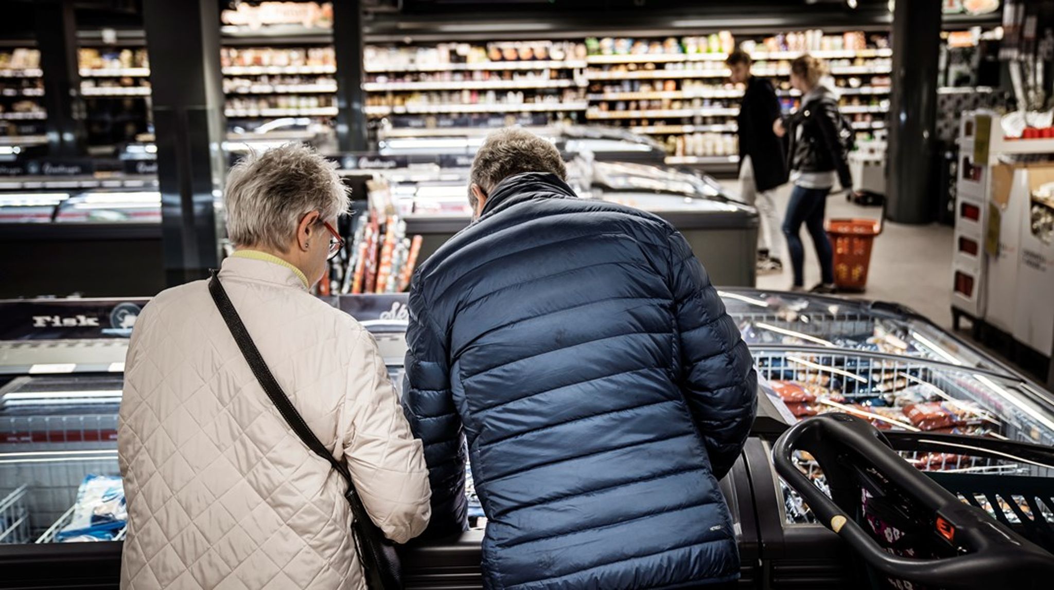 Det er vigtigt at have øje for brugerne og udvikle fødevarer, som ikke bare har et lavt klimaaftryk, men som også ryger i kurven i supermarkedet, skriver Anette Engelund Friis & Erik Bisgaard Madsen. (Arkivfoto)<br>