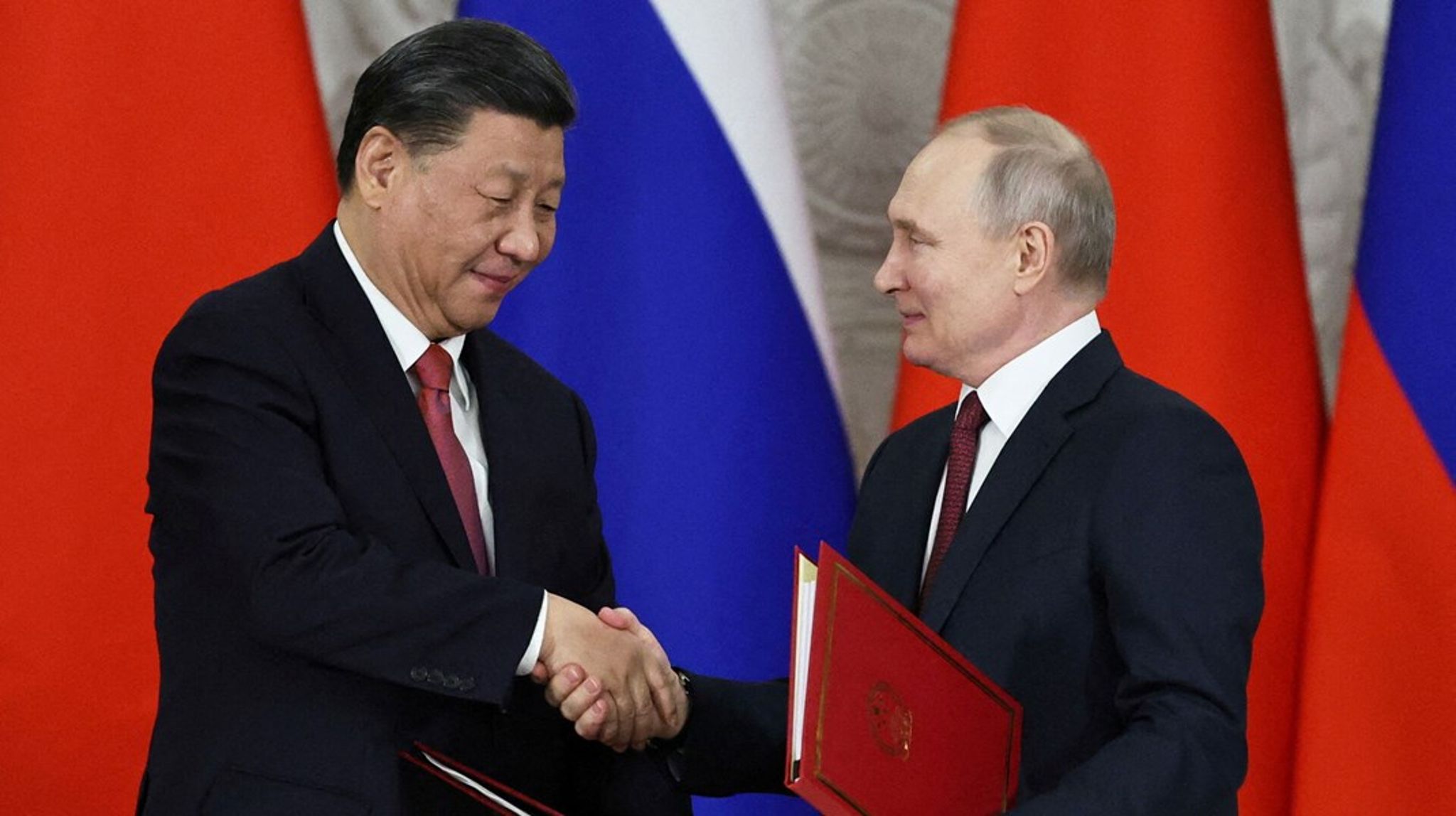 Kina og Rusland er to af de lande, der udgør en helt central spionagetrussel mod de danske universiteter. Det vurderer Politiets Efterretningstjeneste.