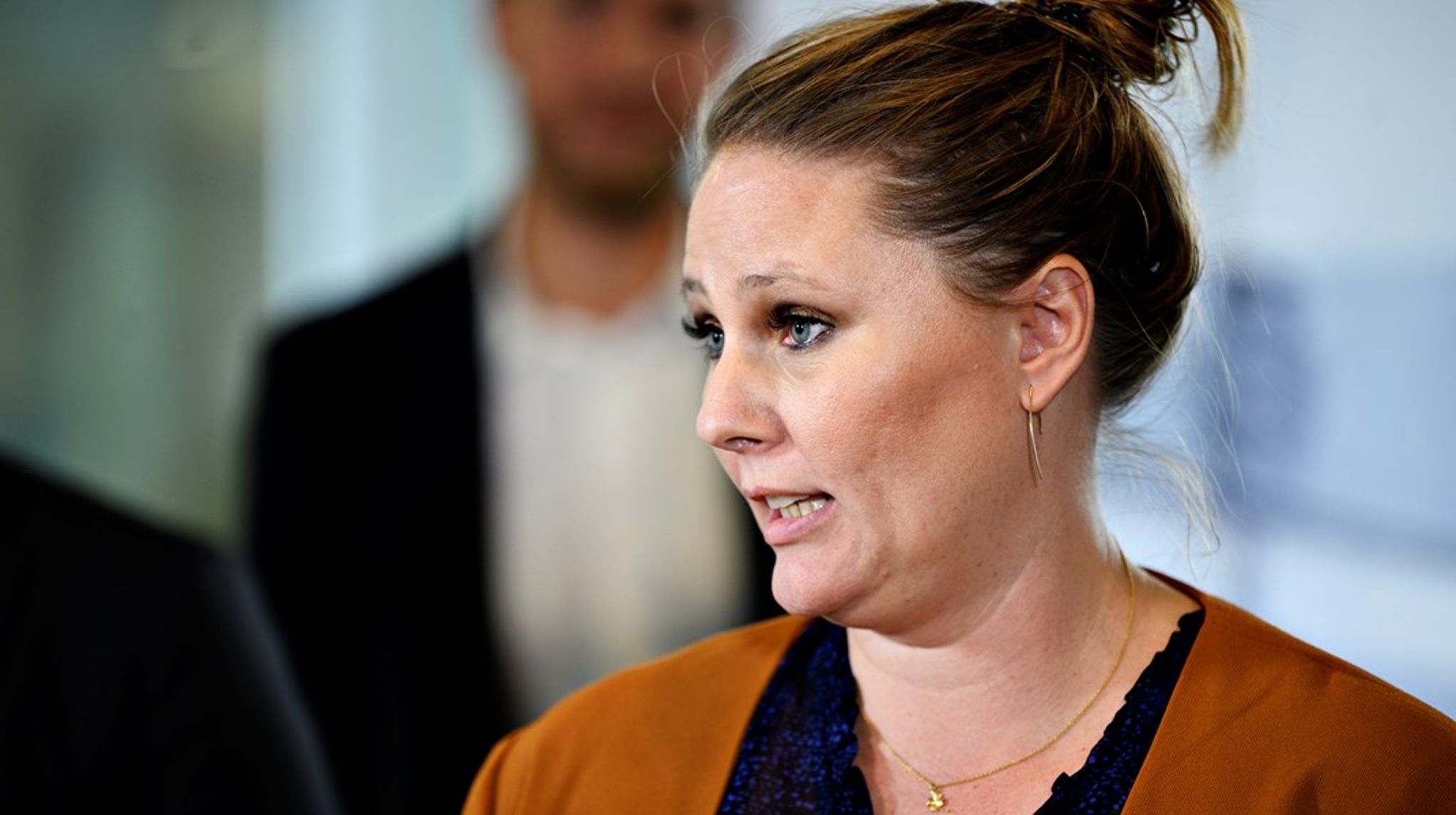 Regeringen bør sikre kvaliteten i dagplejen, mener Charlotte Broman Mølbak (SF), efter en rapport viser "utilfredsstillende kvalitet" i 46 procent af landets dagplejer.