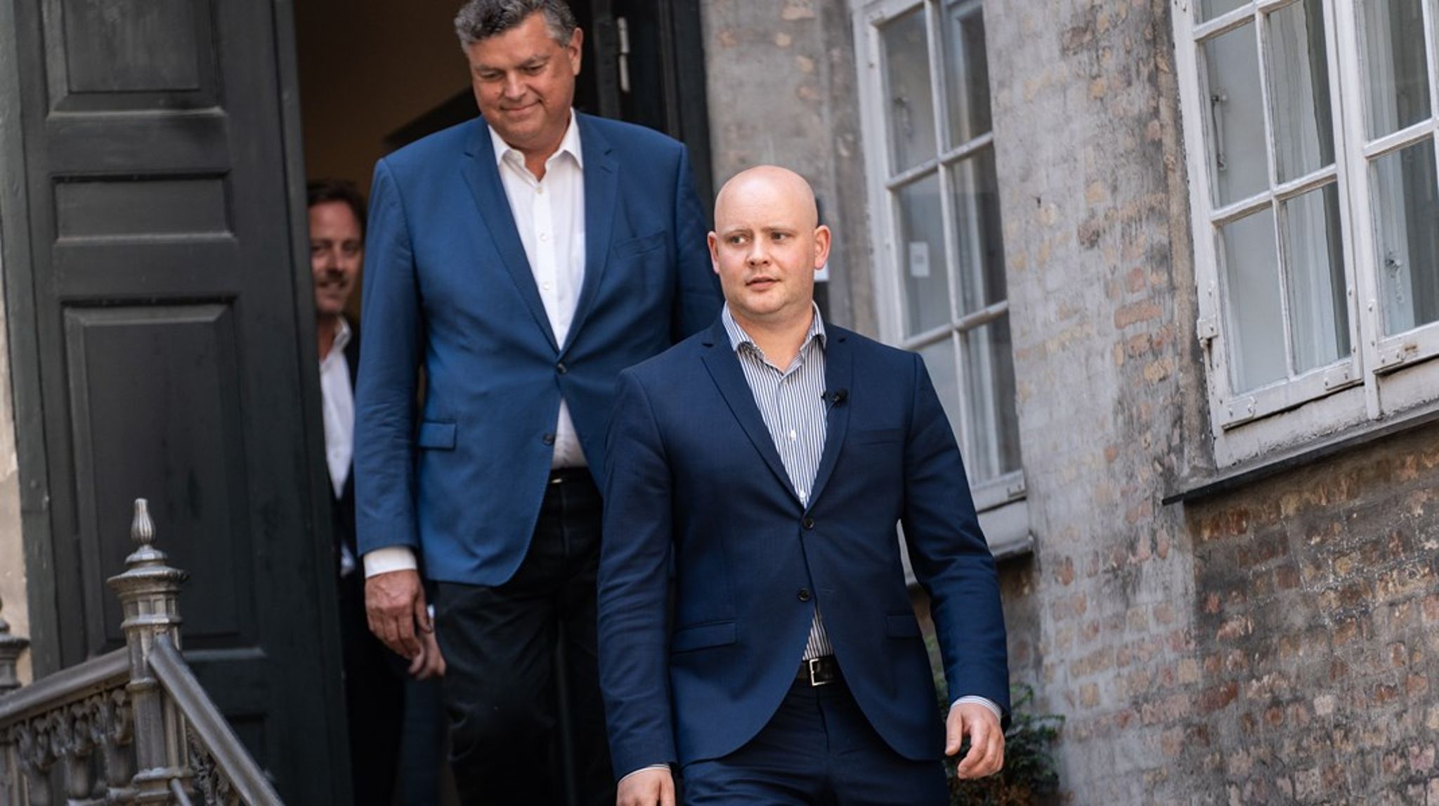 Danske Forlag, Dansk Forfatterforening, DPCMO, Copydan Tekst & Node, VISDA, RettighedsAlliancen og Danske Medier presser på for forhandlinger med techgiganter om en ny aftalelicens. 