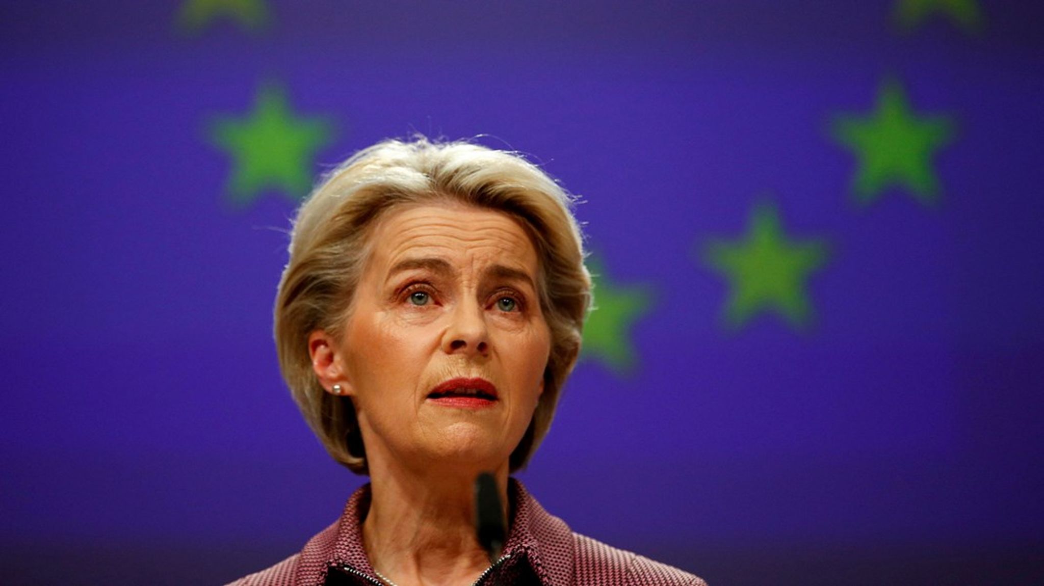 EU's politiske højrefløj udgør en stor udfordring for hele EU's grønne politik, og derfor bliver Talen om Unionens tilstand fra Ursula von der Leyen afgørende, skriver Nikolaj Villumsen.