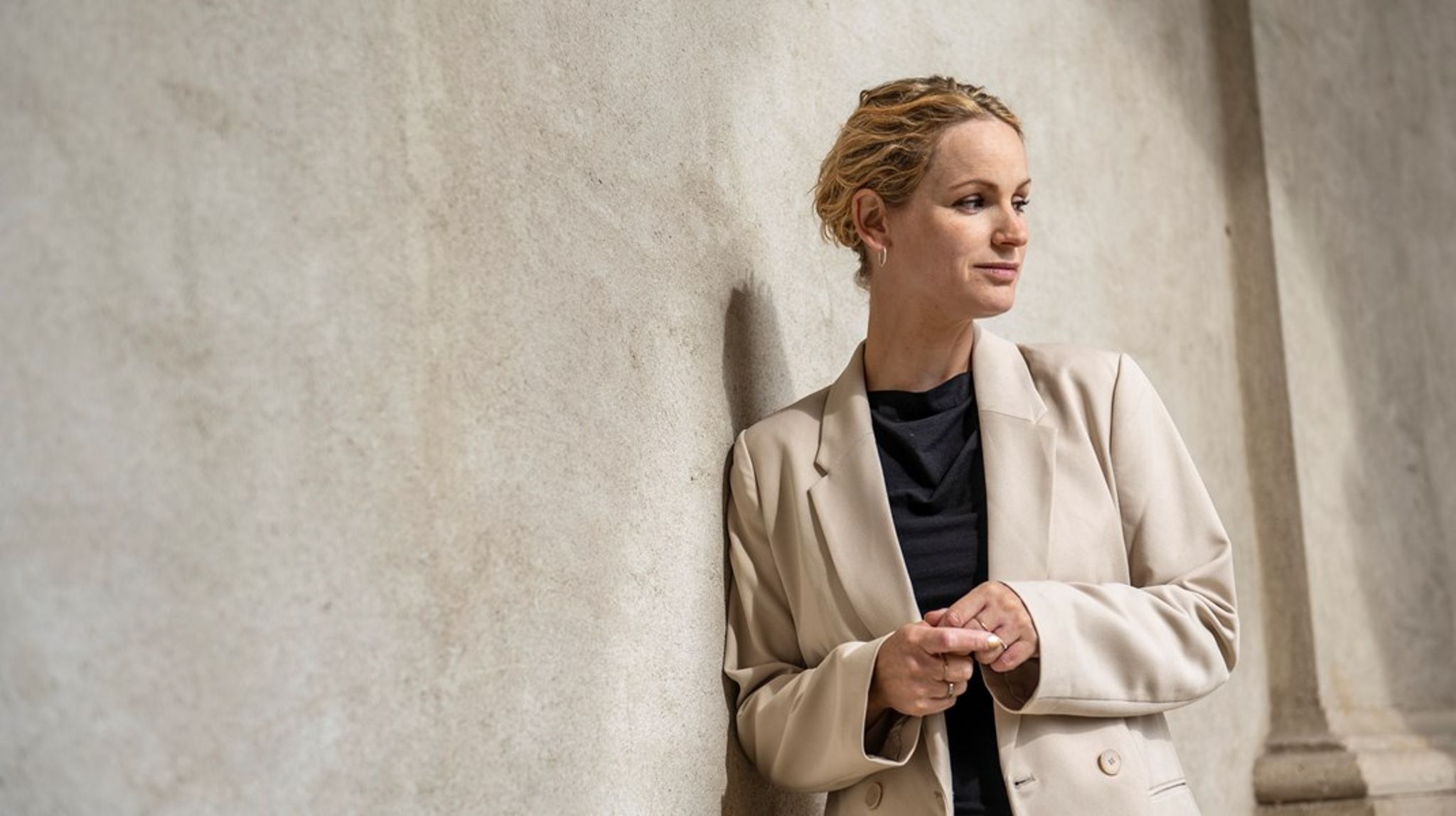 18. september udkommer den tidligere toppolitiker Pernille Skipper med bogen "Jeg har haft lyst til at sige det til mange før dig ... REND MIG", hvor hun kridter banen op til de næste skridt i kampen mod sexisme.