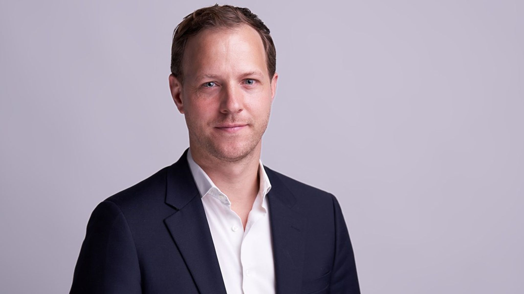 <div>Asger Rothenborg bliver ansvarlig for marketing, salg til lokale og store kunder samt virksomhedens kundecenter som ny salgs- og marketingdirektør i Dagrofa Foodservice.<br></div>