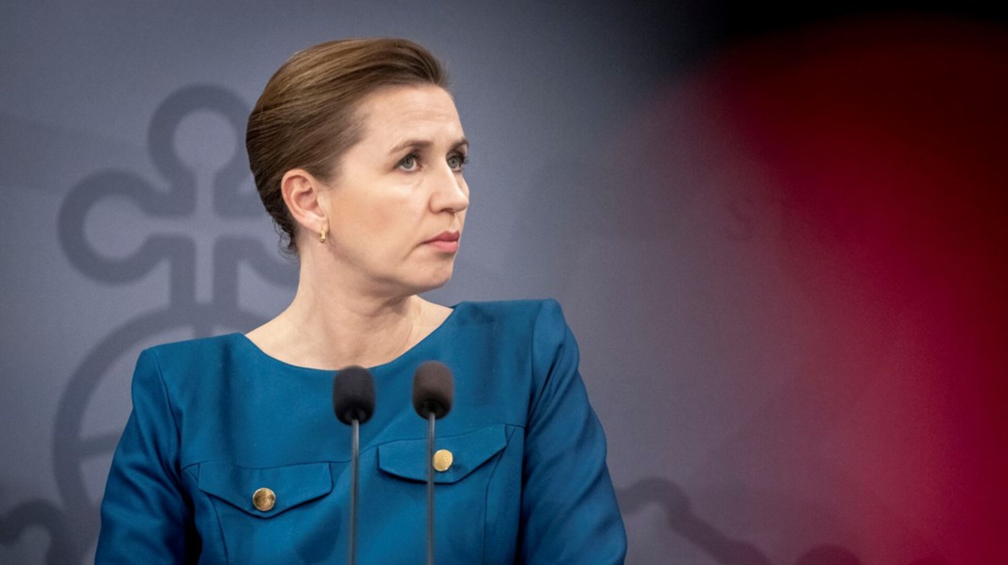 Statsminister Mette Frederiksen præsenterede ved Folketingets åbning i 2020 en "lidt vild idé" om at sætte kommuner fri. Nu har SVM-regeringen droppet, at udbrede den frihed til alle landets kommuner.