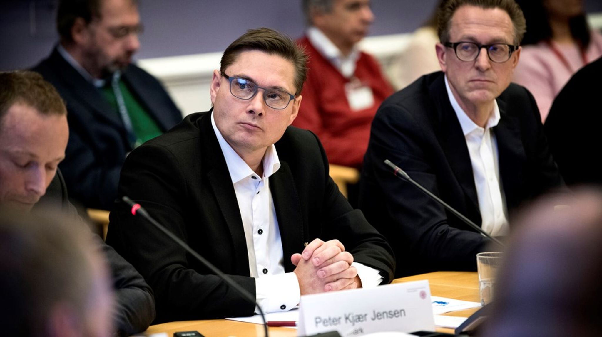 "Jeg er meget stolt af det, vi har opnået sammen i de seneste år, på trods af den modvind vi til tider har haft," siger Peter Kjær Jensen, afgående administrerende direktør i PostNord Danmark.