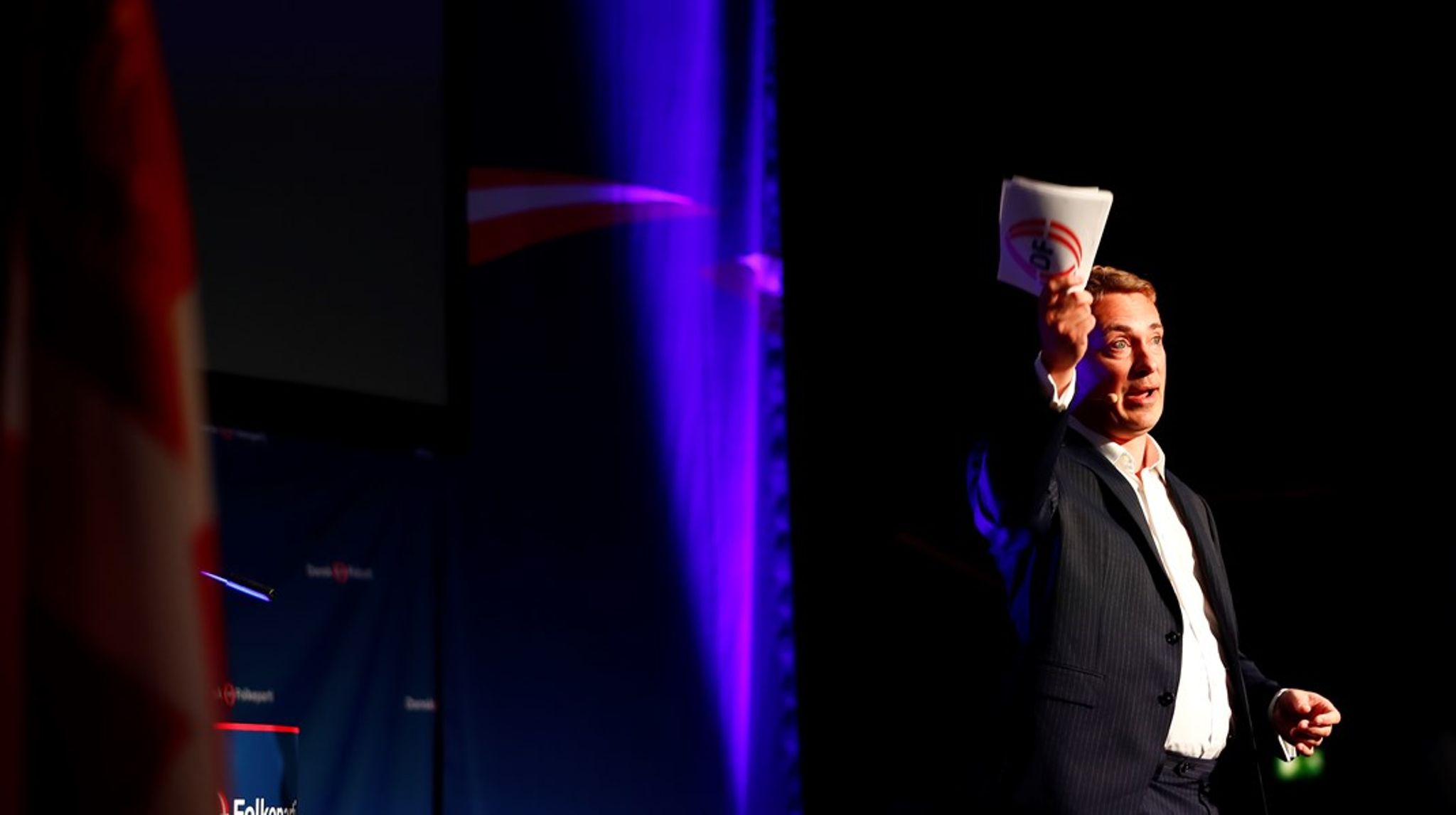 De ældre var det helt store tema i Morten Messerschmidts årsmødetale. Han mener, at Socialdemokratiet har svigtet de ældre. Derfor er der i dén grad brug for DF, understreger han.