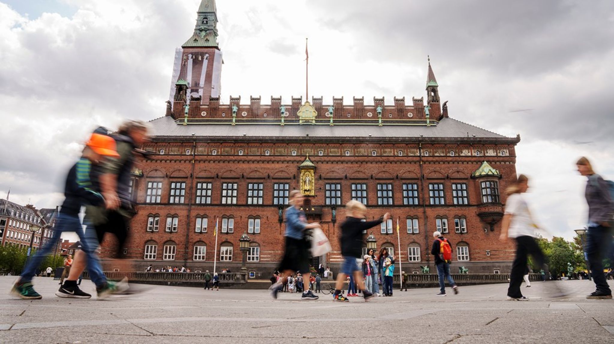 Københavns Kommune skal spare 85 millioner kroner på socialområdet til næste år. Få overblikket over de indsatser, der risikerer at blive ramt i artiklen her.&nbsp;