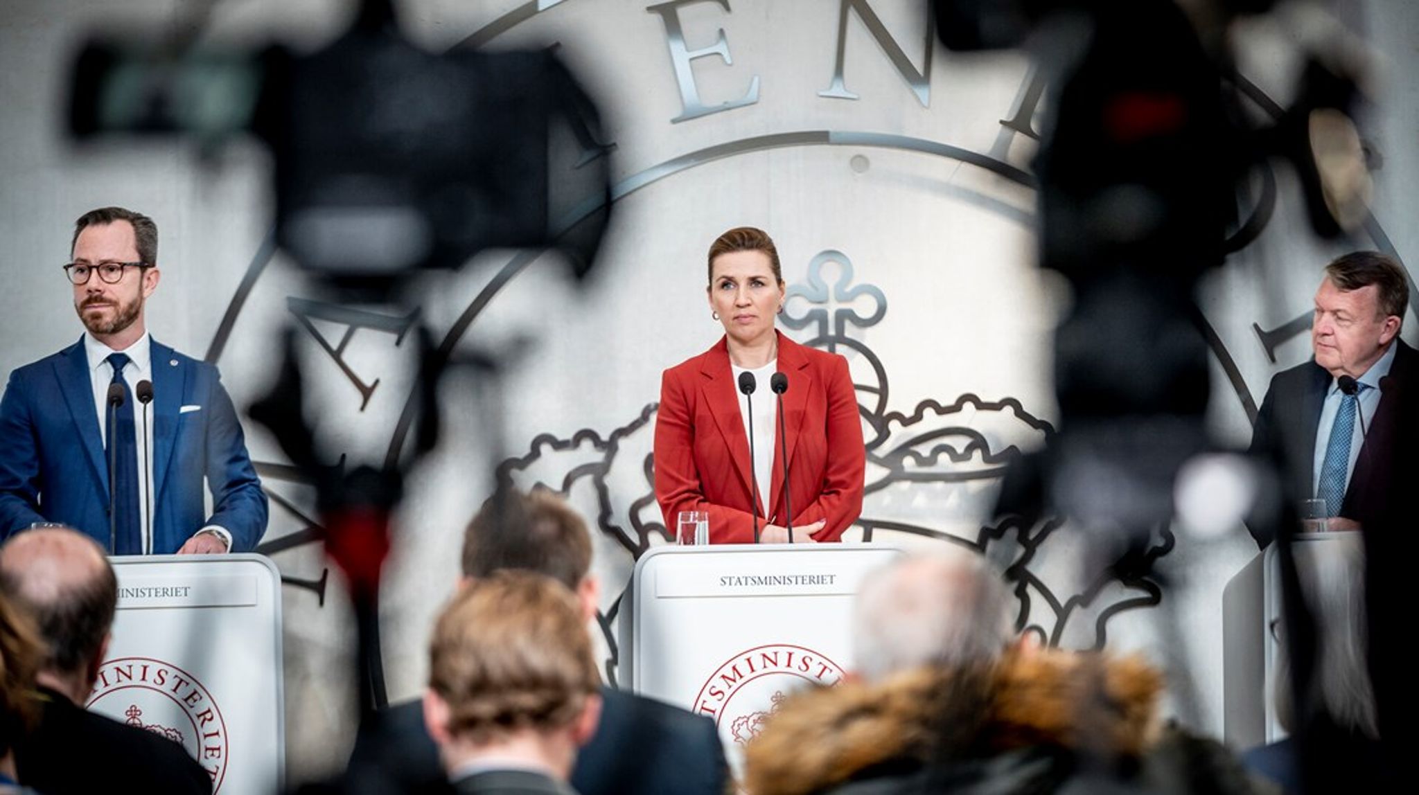 "Det må allerede nu anses som fuldstændigt udelukket, at den her regering kan opnå flertal igen efter næste valg," vurderer Altingets politiske kommentator, Erik Holstein, oven på regeringens historisk dårlige meningsmålinger.