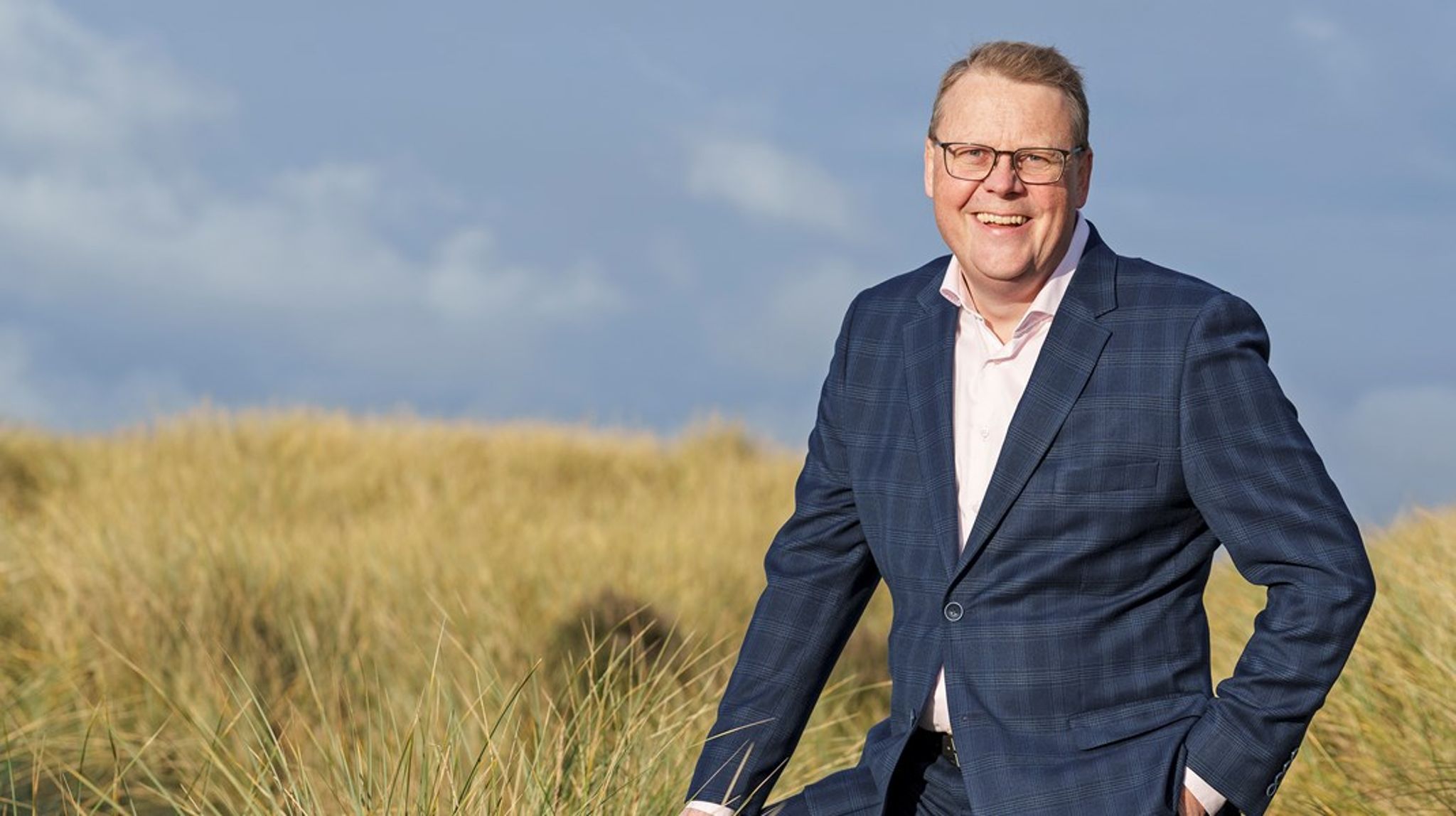 <div>Torben Kylling Petersen&nbsp;er den nye direktør i Destination Vesterhavet.&nbsp;Torben Kylling Petersen er den nye direktør i Destination Vesterhavet. Han er uddannet cand.merc.aud.&nbsp;og har suppleret denne med en&nbsp;erhvervsøkonomisk lederuddannelse&nbsp;i strategi og ledelse.<br></div>