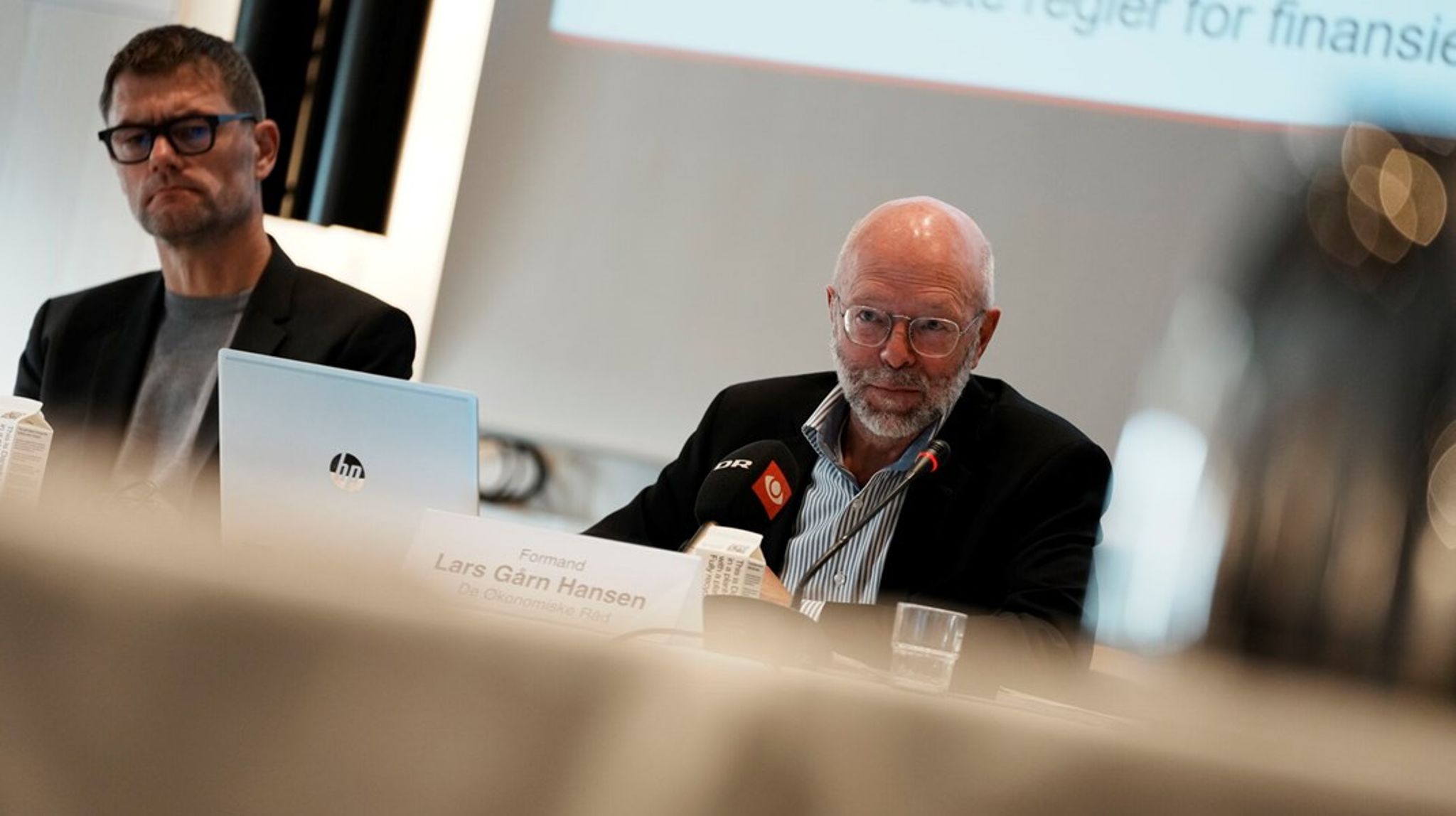 Det Miljøøkonomiske Råd med økonomiprofessor Lars Gårn Hansen i spidsen præsenterede tirsdag nye anbefalinger om blandt andet fremtidens klimasikring langs de danske kyster.<br>